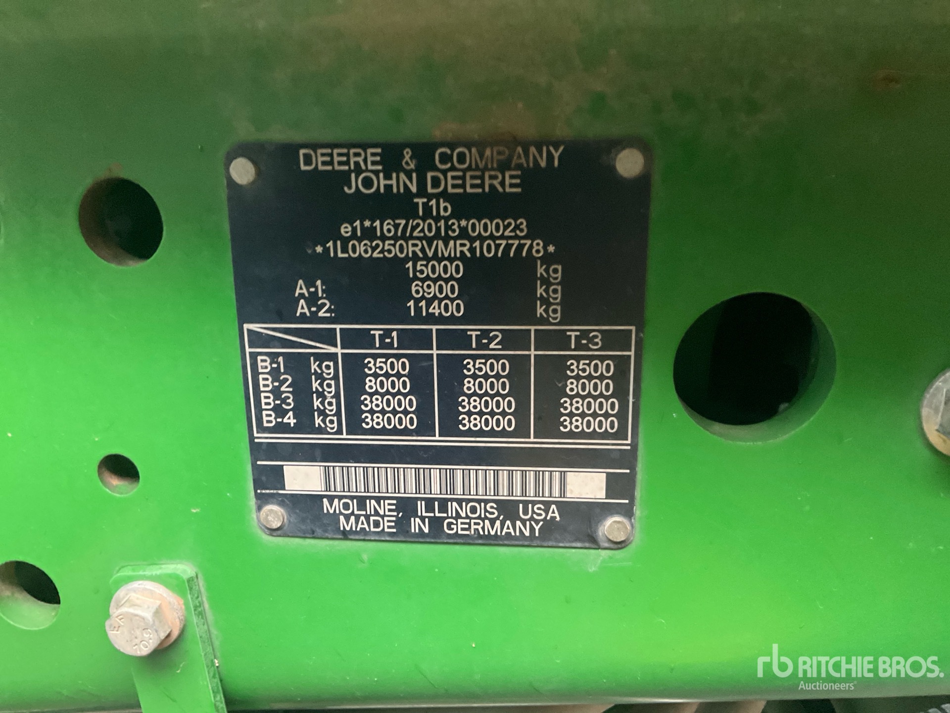 2021 John Deere 6R250