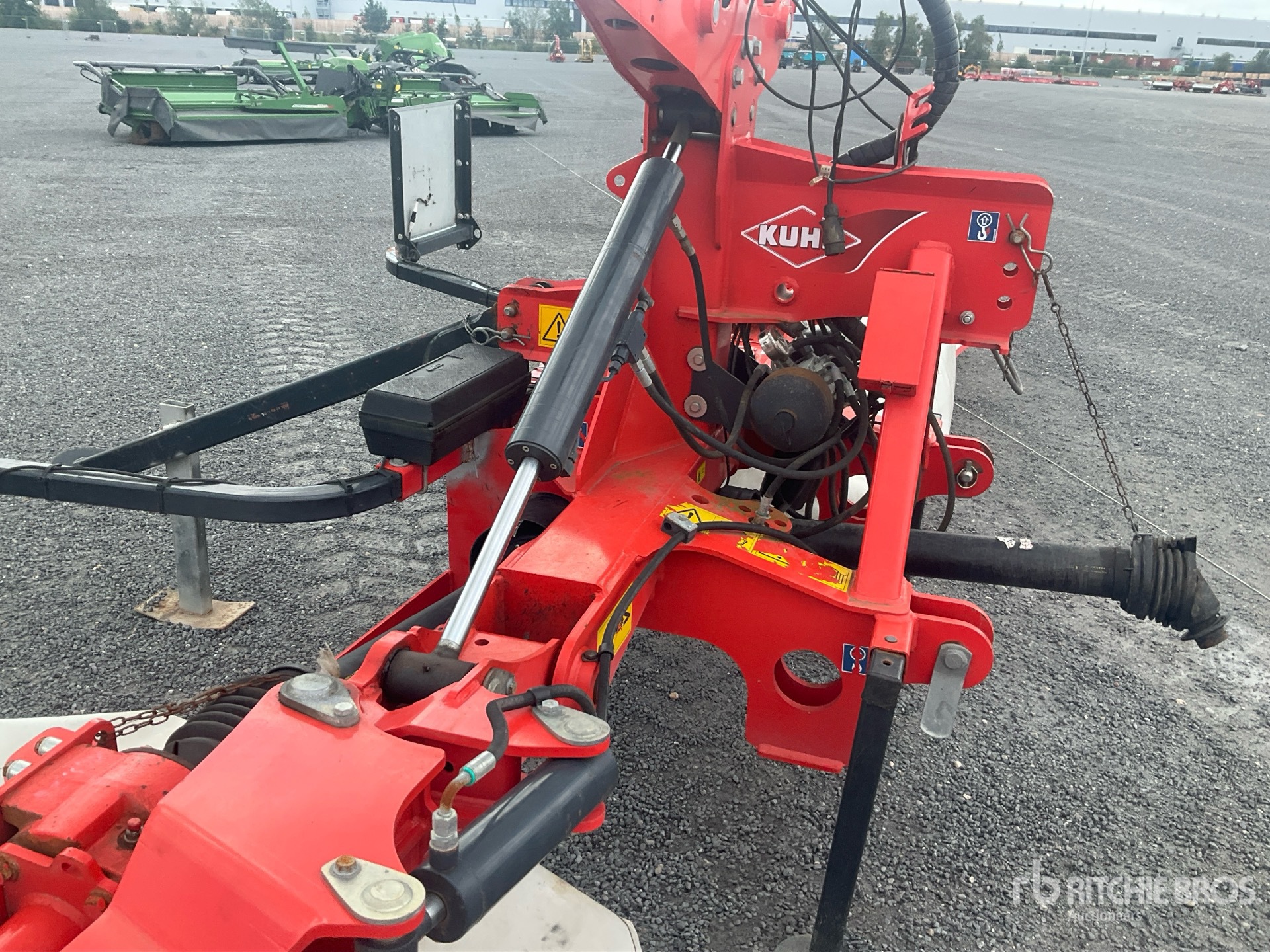 2014 Kuhn GMD 8730 FF