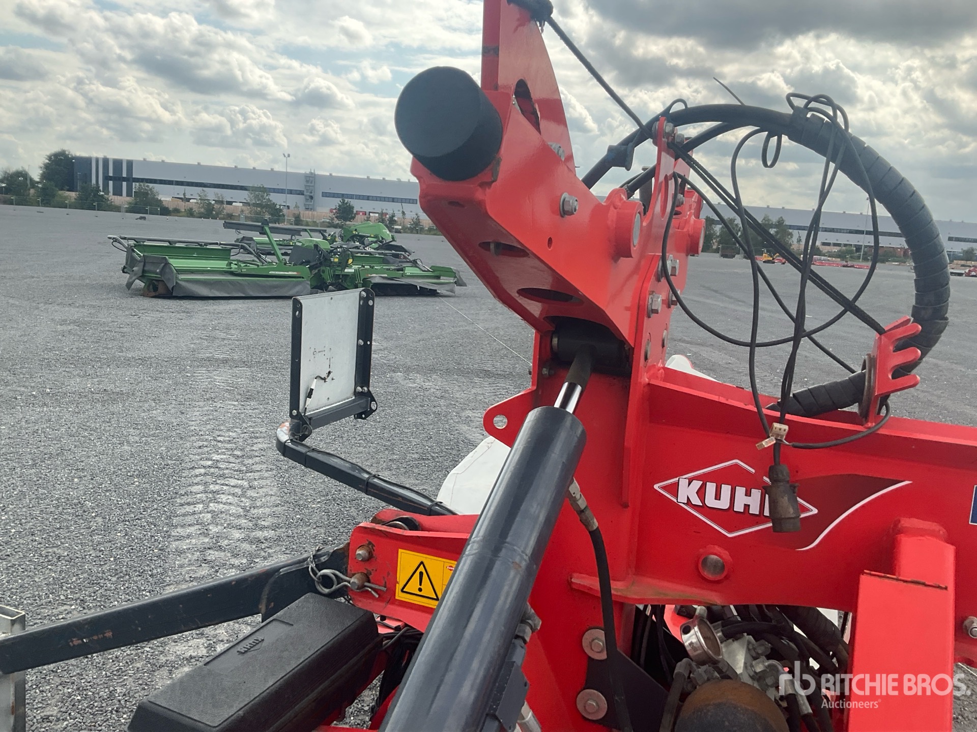 2014 Kuhn GMD 8730 FF