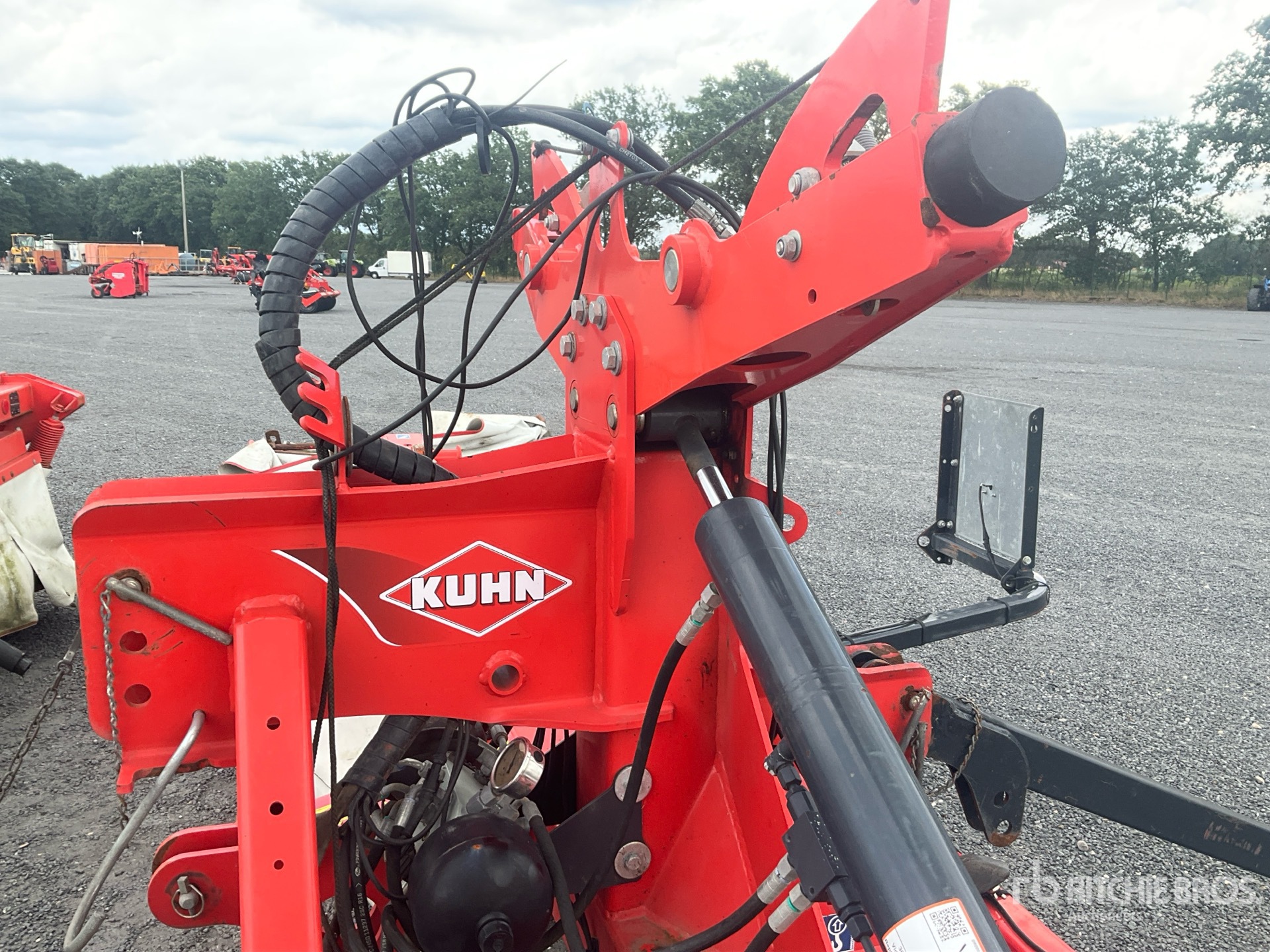 2014 Kuhn GMD 8730 FF