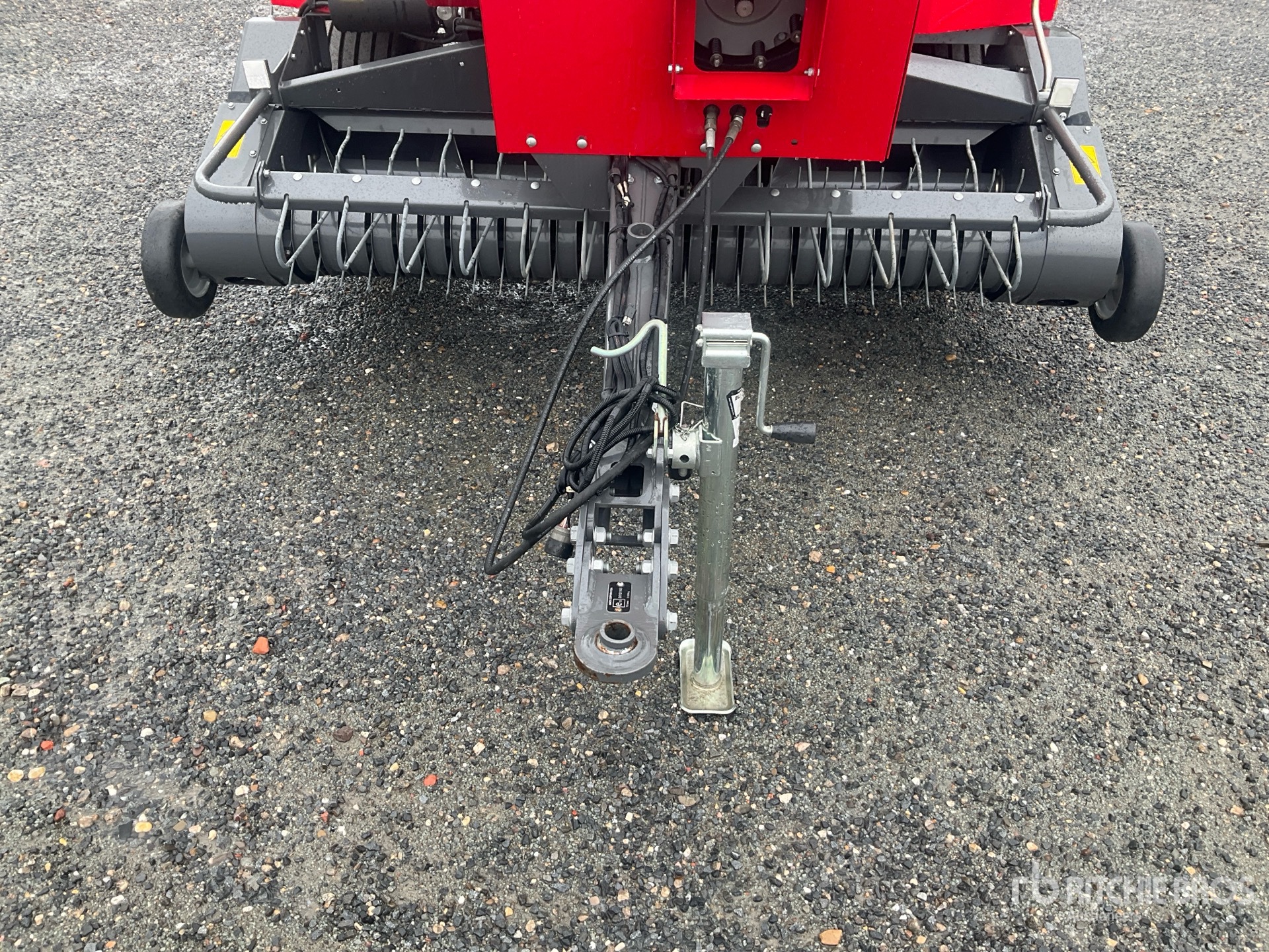 2022 Massey Ferguson 1840