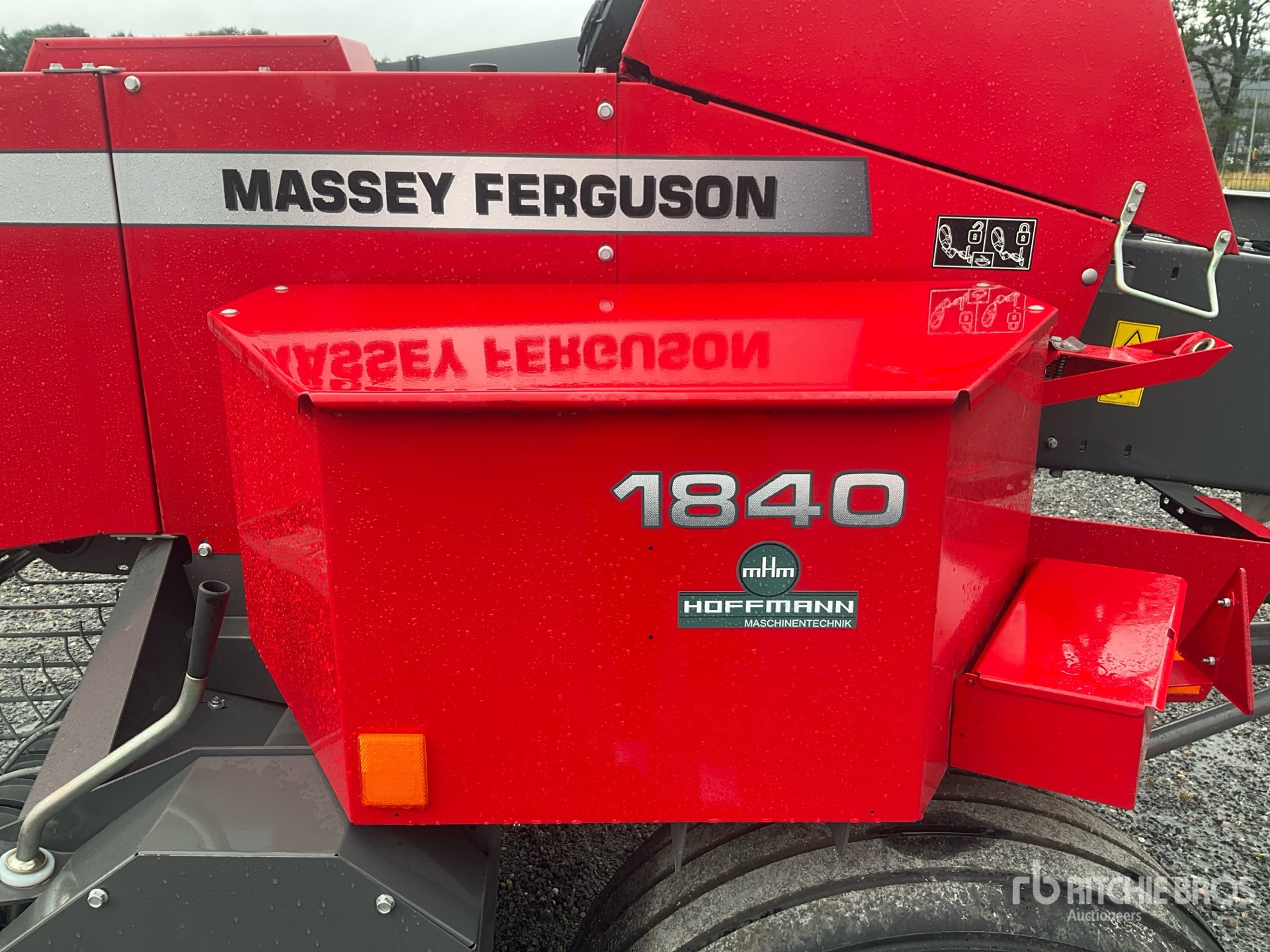 2022 Massey Ferguson 1840