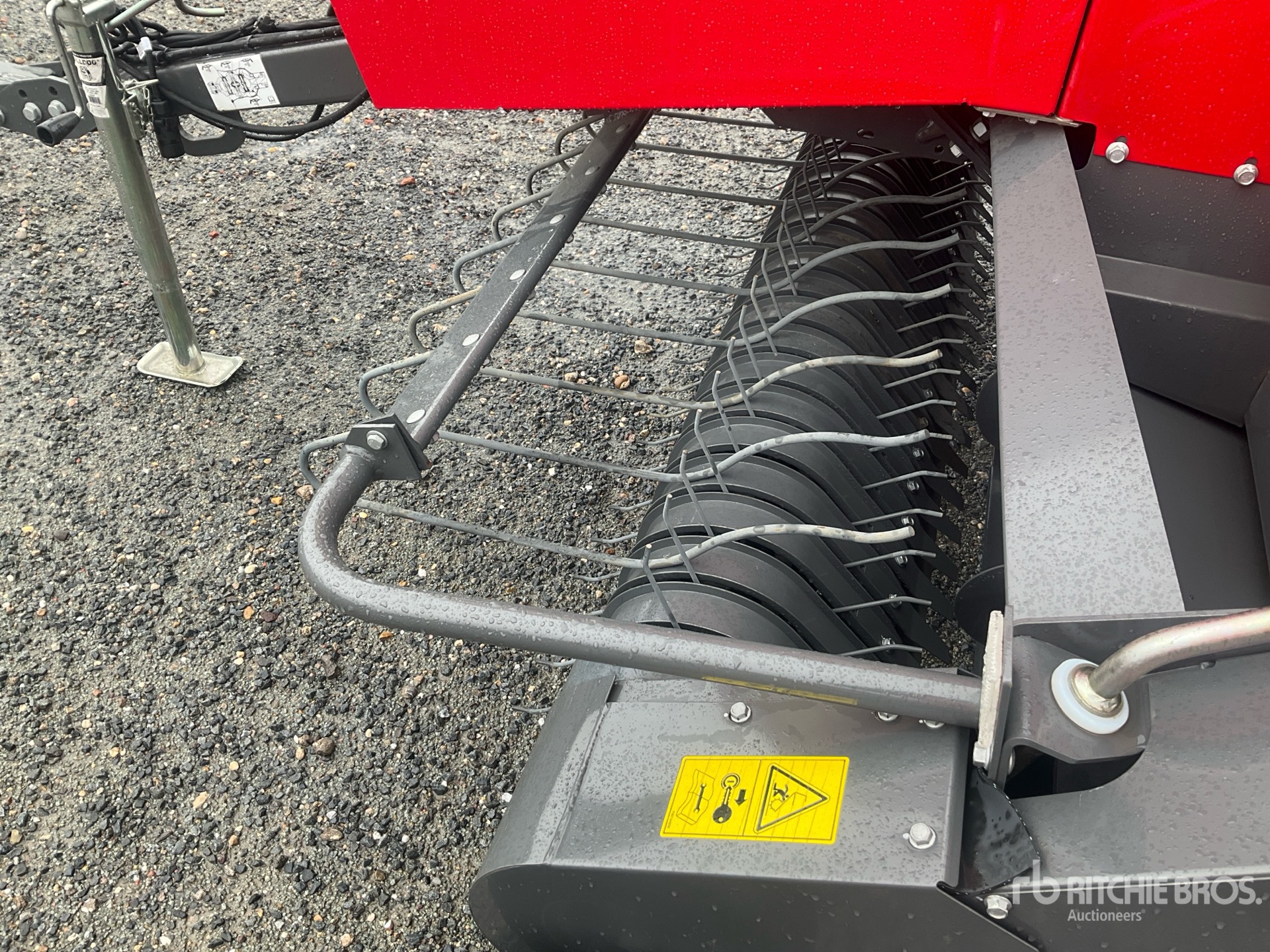 2022 Massey Ferguson 1840