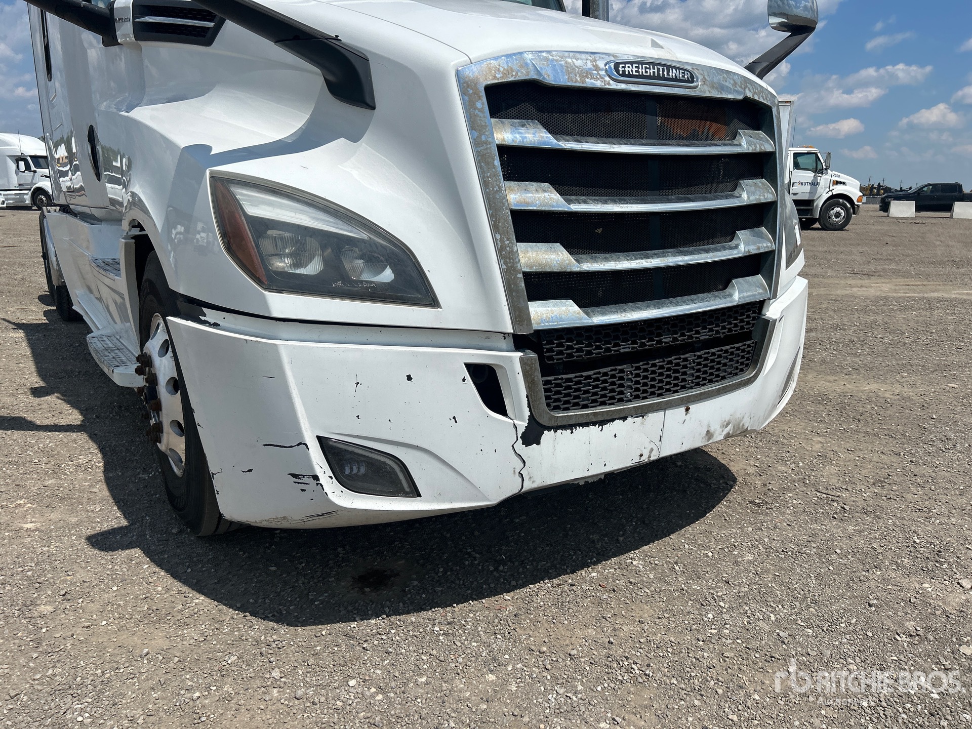 2020 Freightliner CASCADIA 126