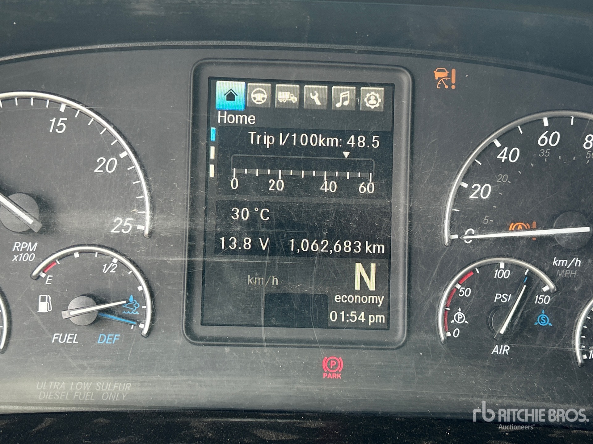 2020 Freightliner CASCADIA 126