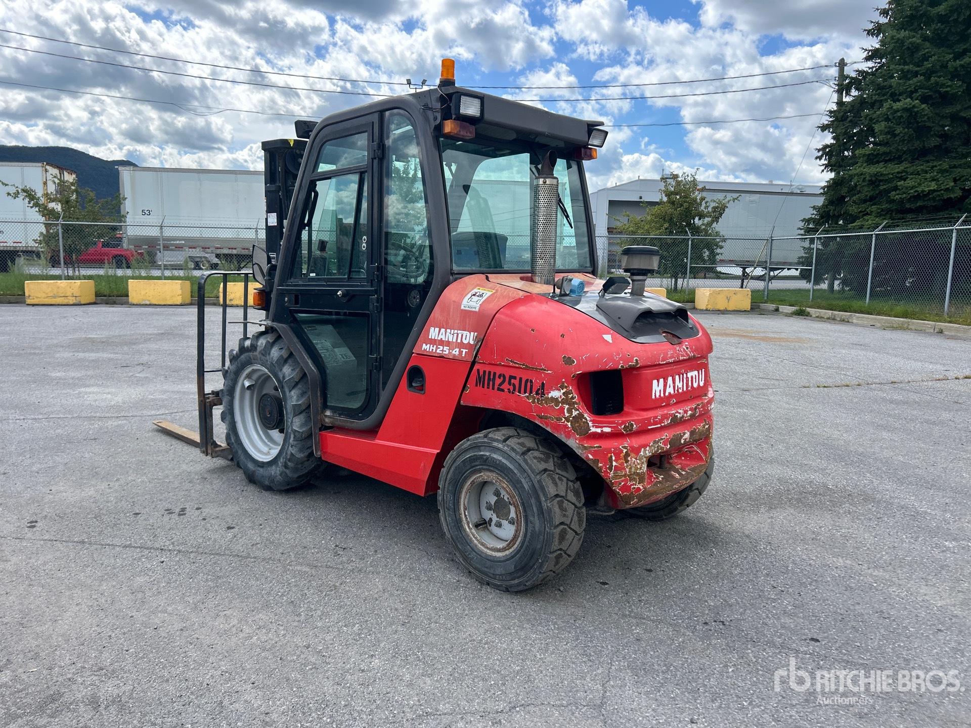 2017 Manitou MH 25-4T
