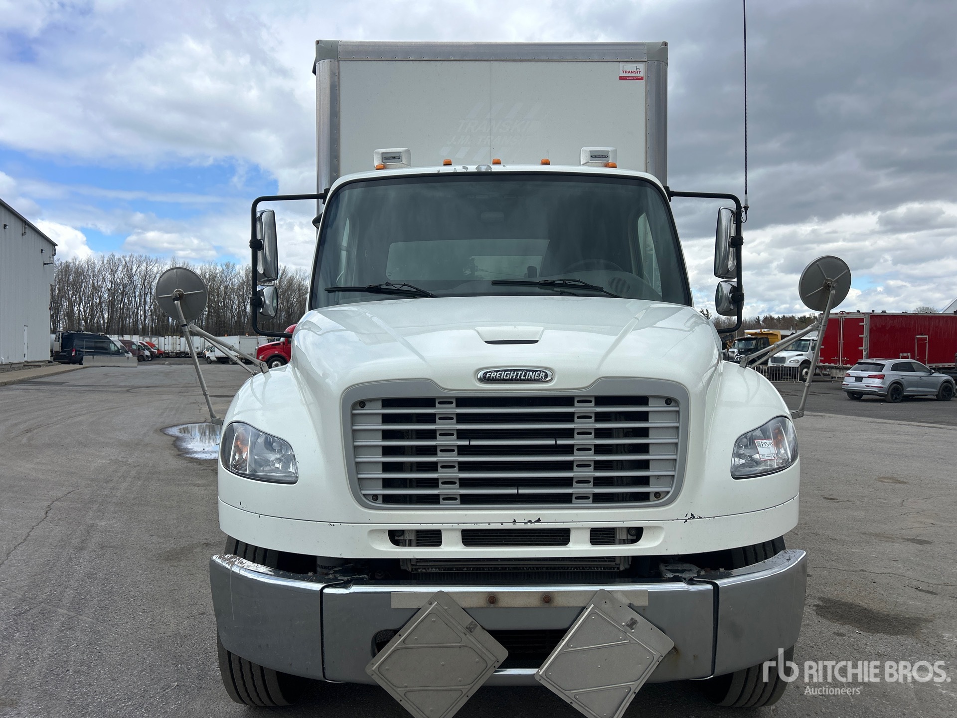 2020 Freightliner M2 106