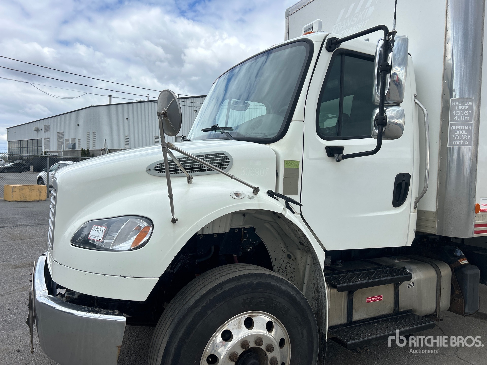 2020 Freightliner M2 106