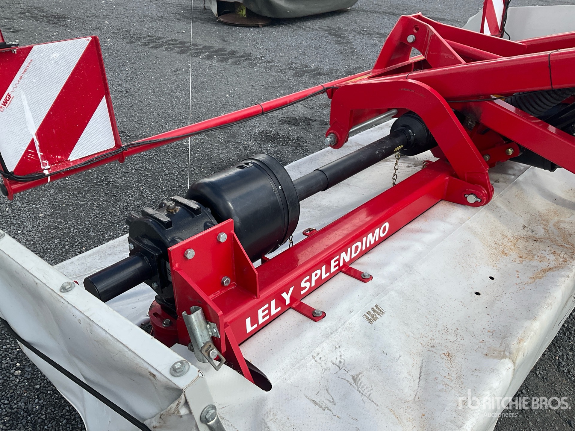 2017 Lely 320F
