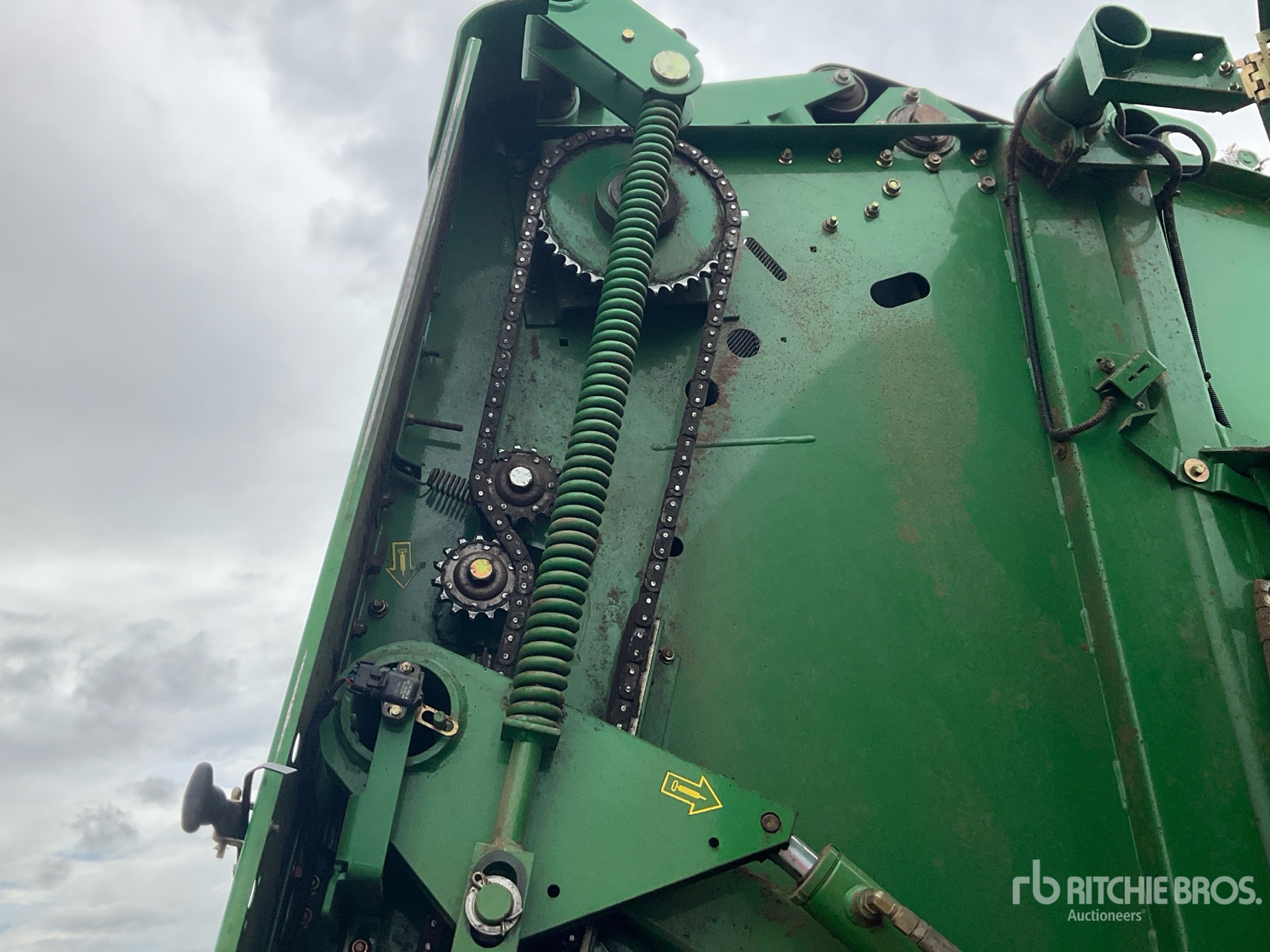 2006 John Deere 592