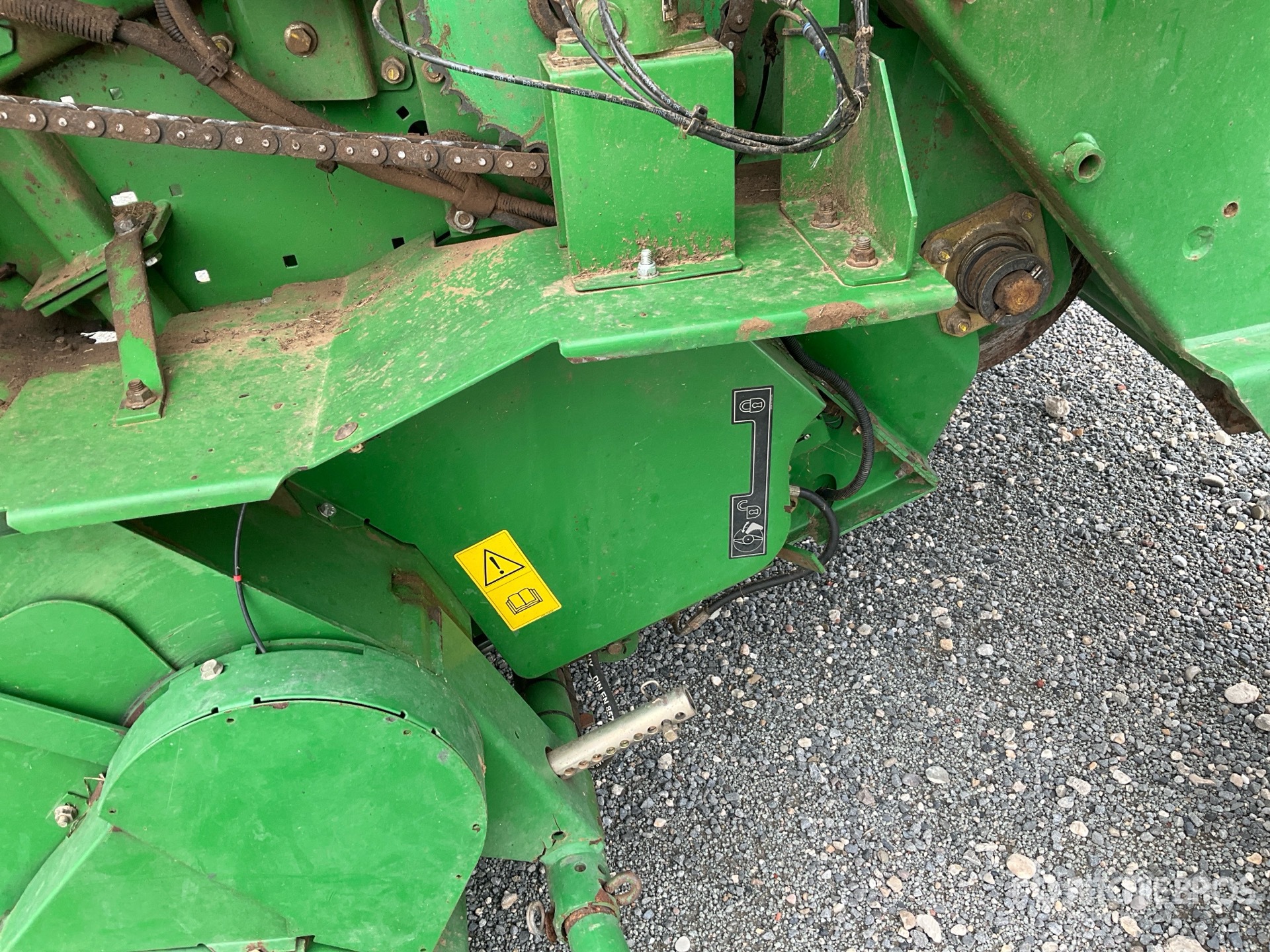 2006 John Deere 592