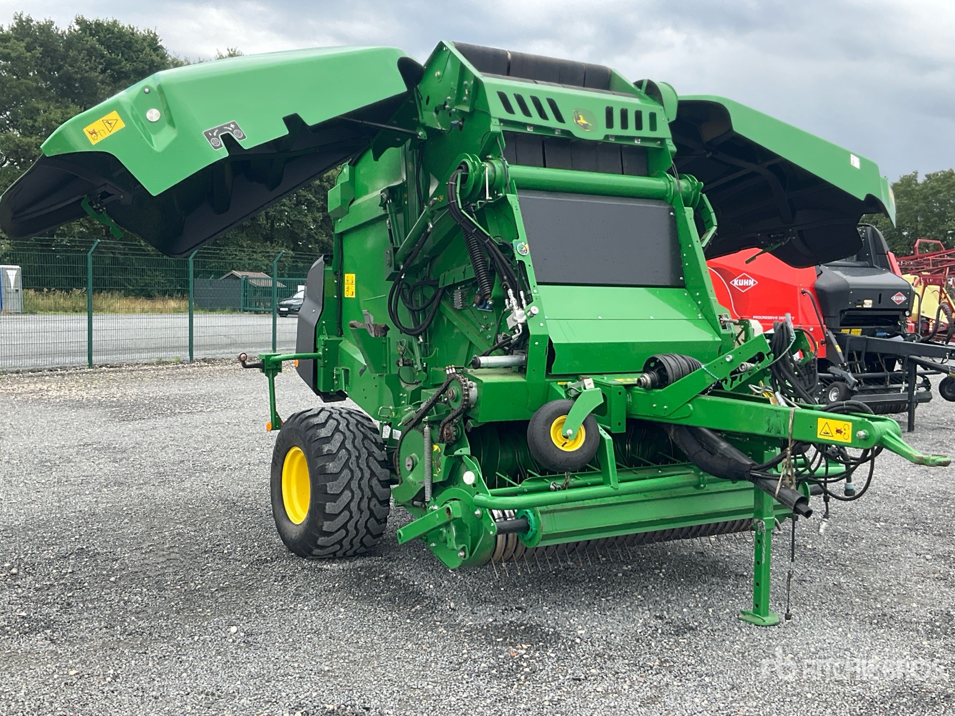 2018 John Deere V461M