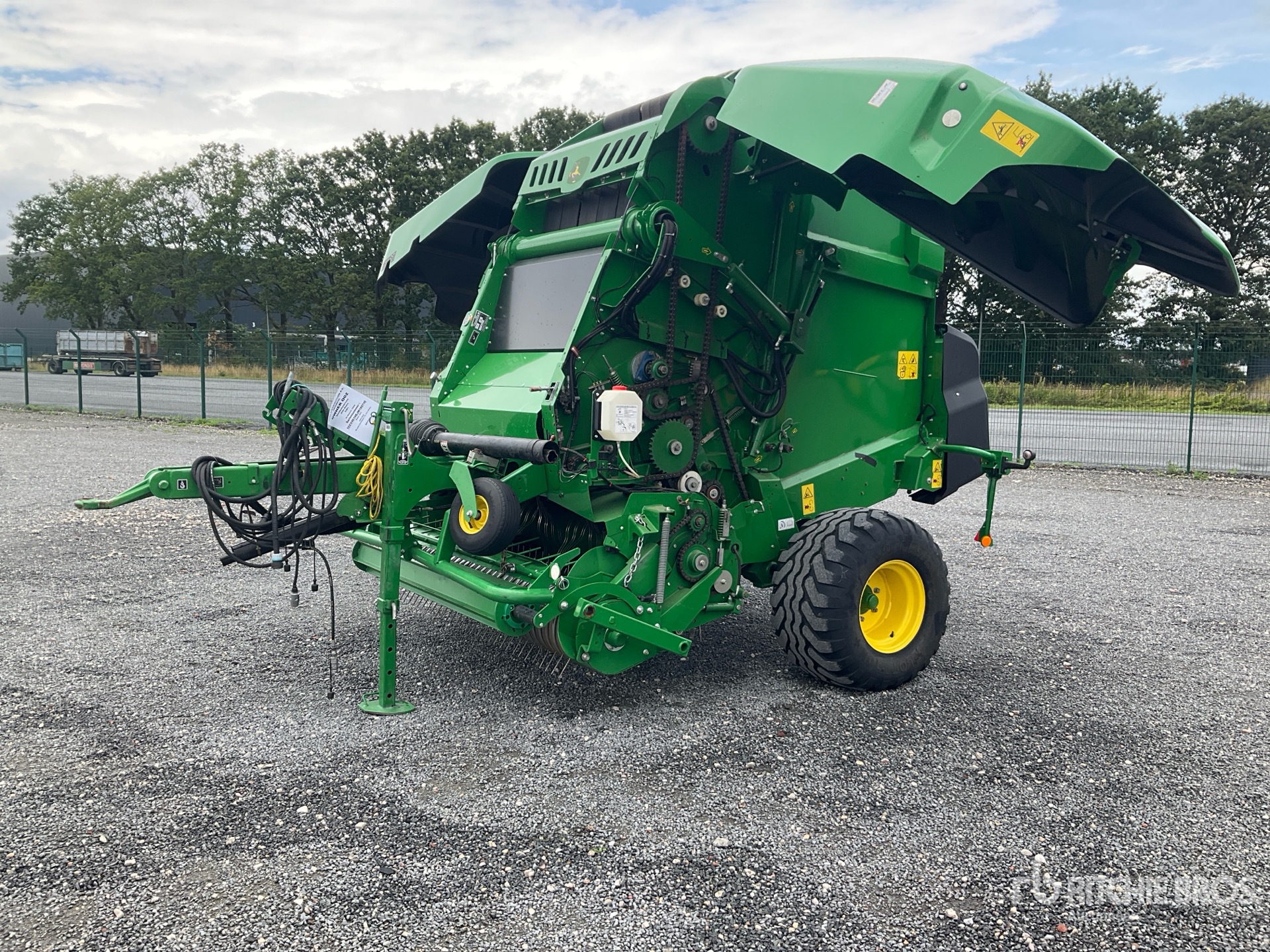 2018 John Deere V461M
