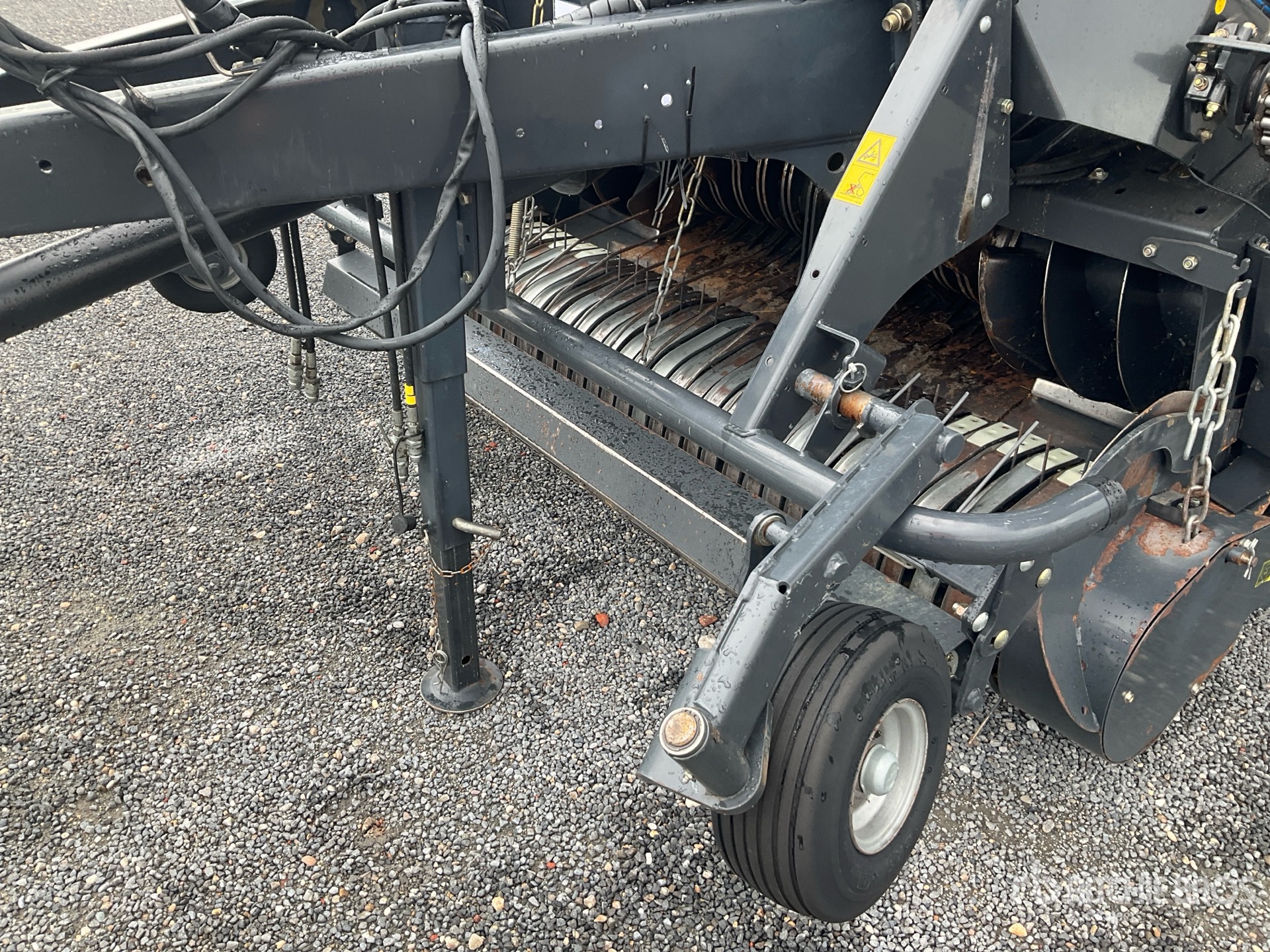 2012 Kuhn VB2160
