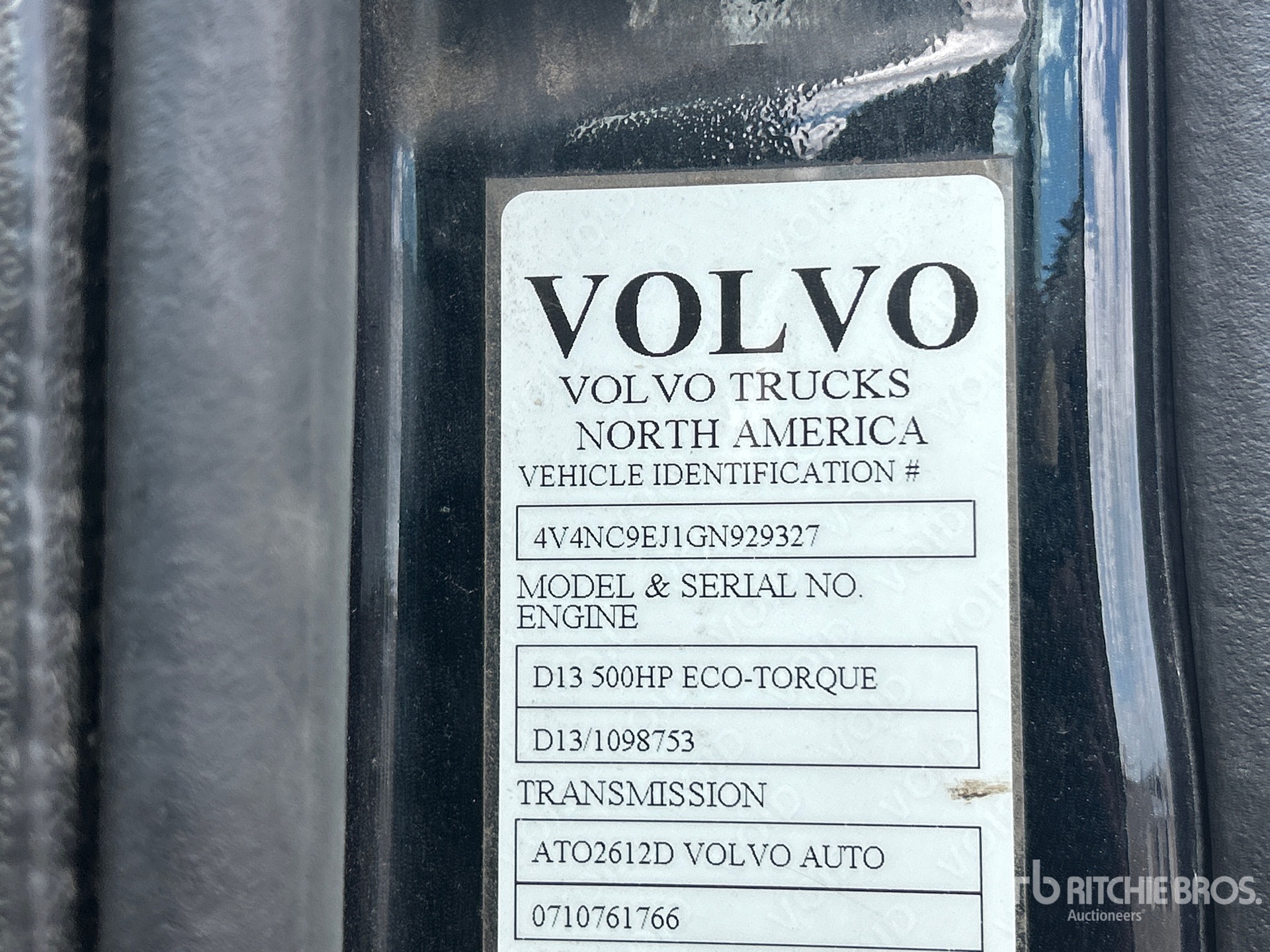 2016 Volvo VNL