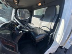 Cab with Seats/armrests