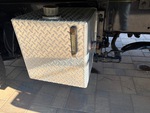 Underbody with Hydraulic Tank