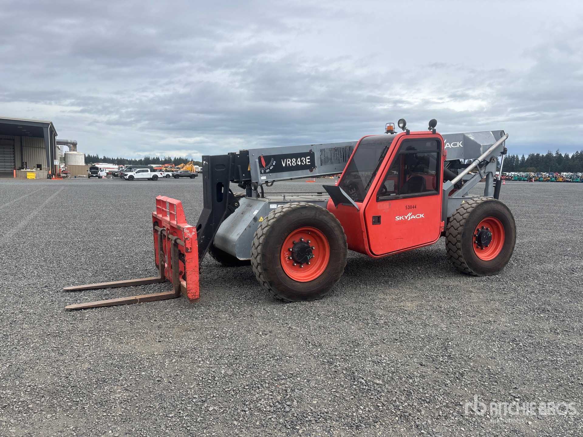 2015 Skyjack VR-843E