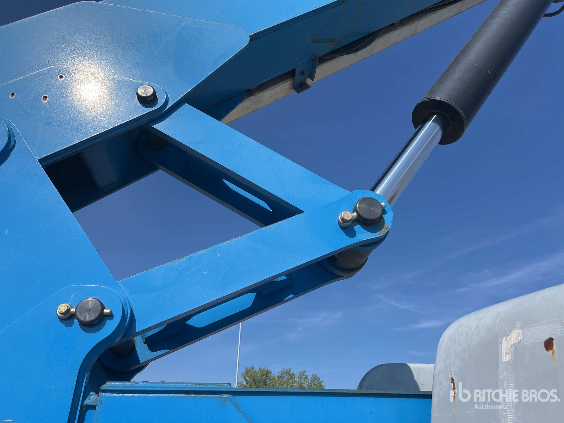 2013 Genie Z-80/60