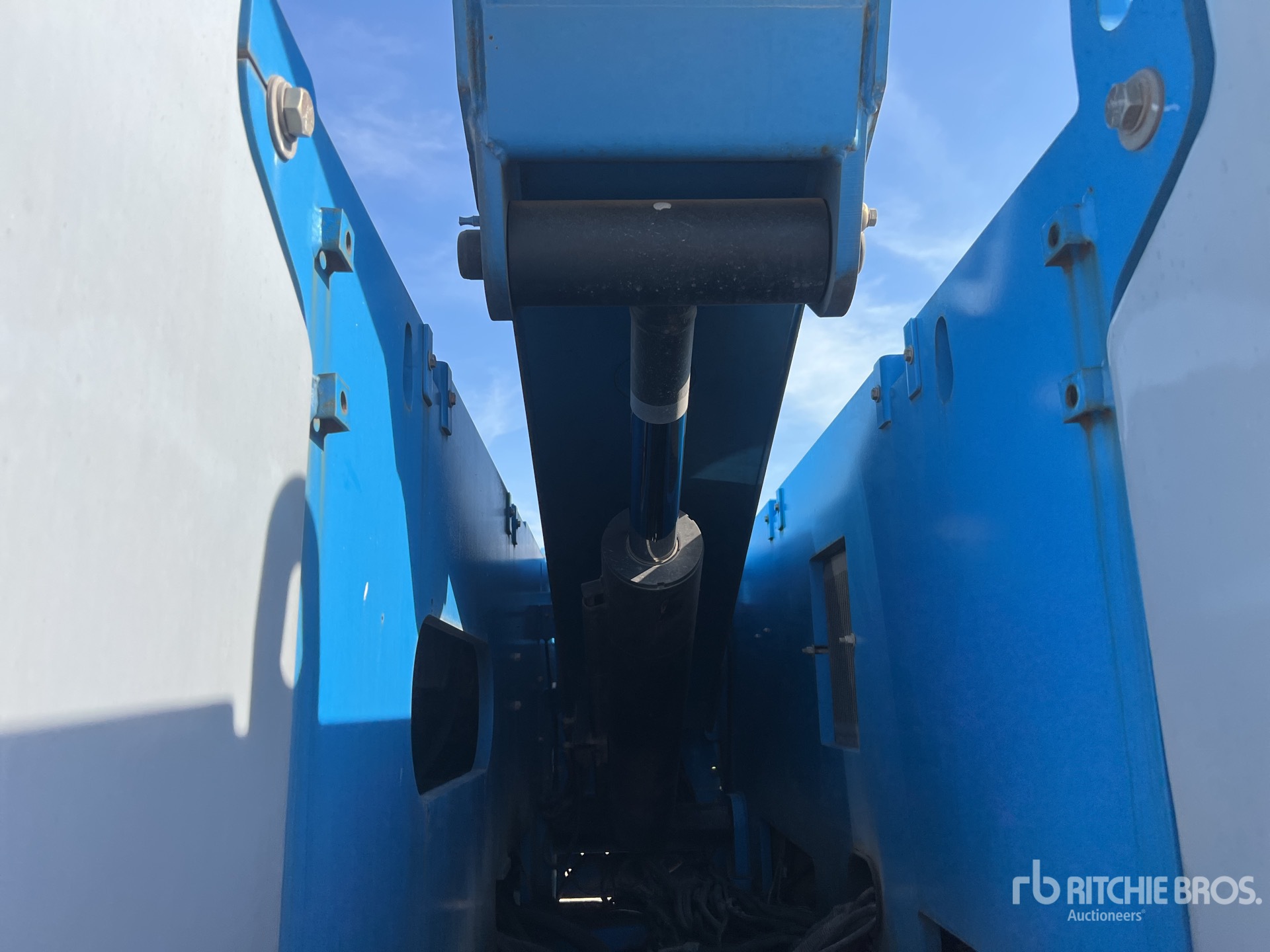 2013 Genie Z-80/60