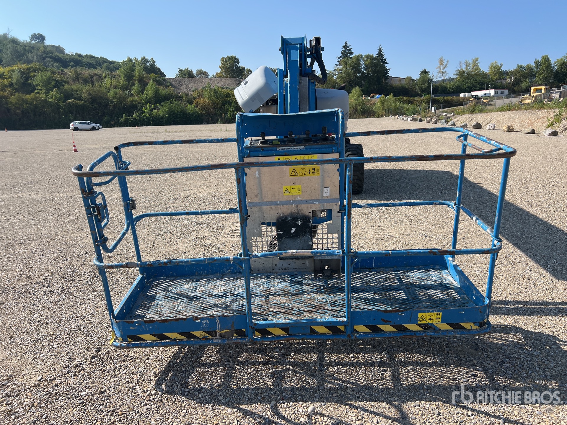 2013 Genie Z-80/60