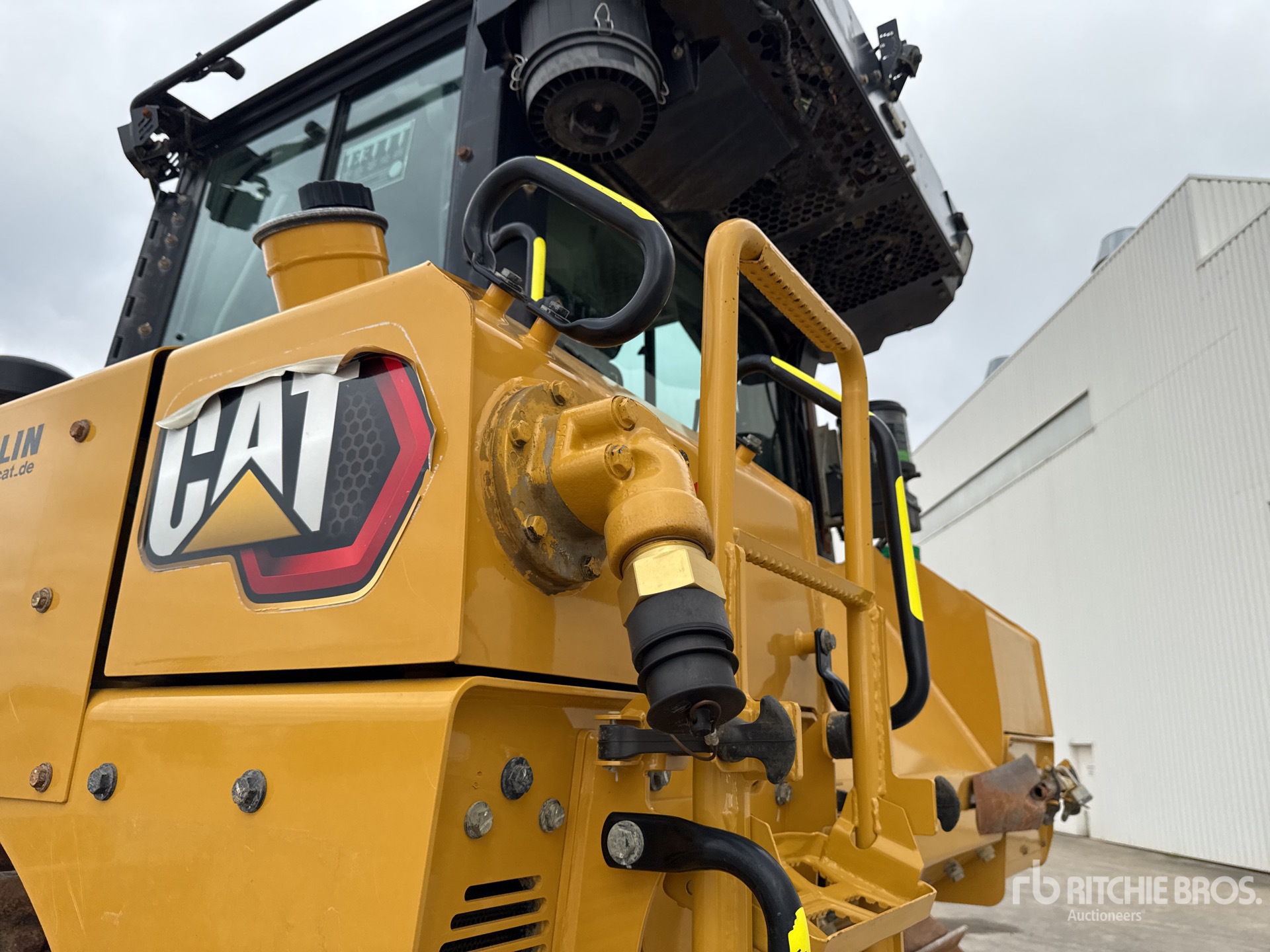 2021 Caterpillar D6 LGP