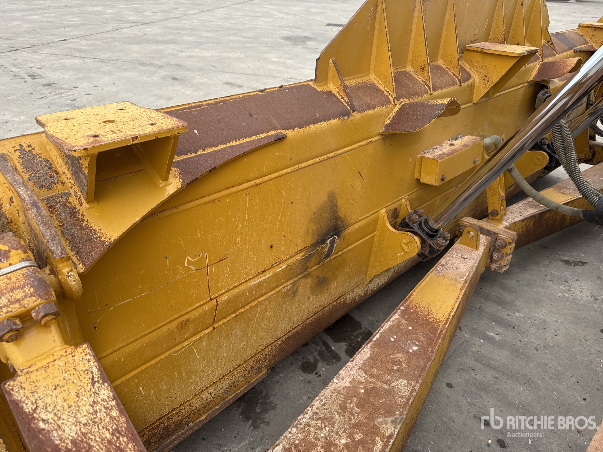 2021 Caterpillar D6 LGP