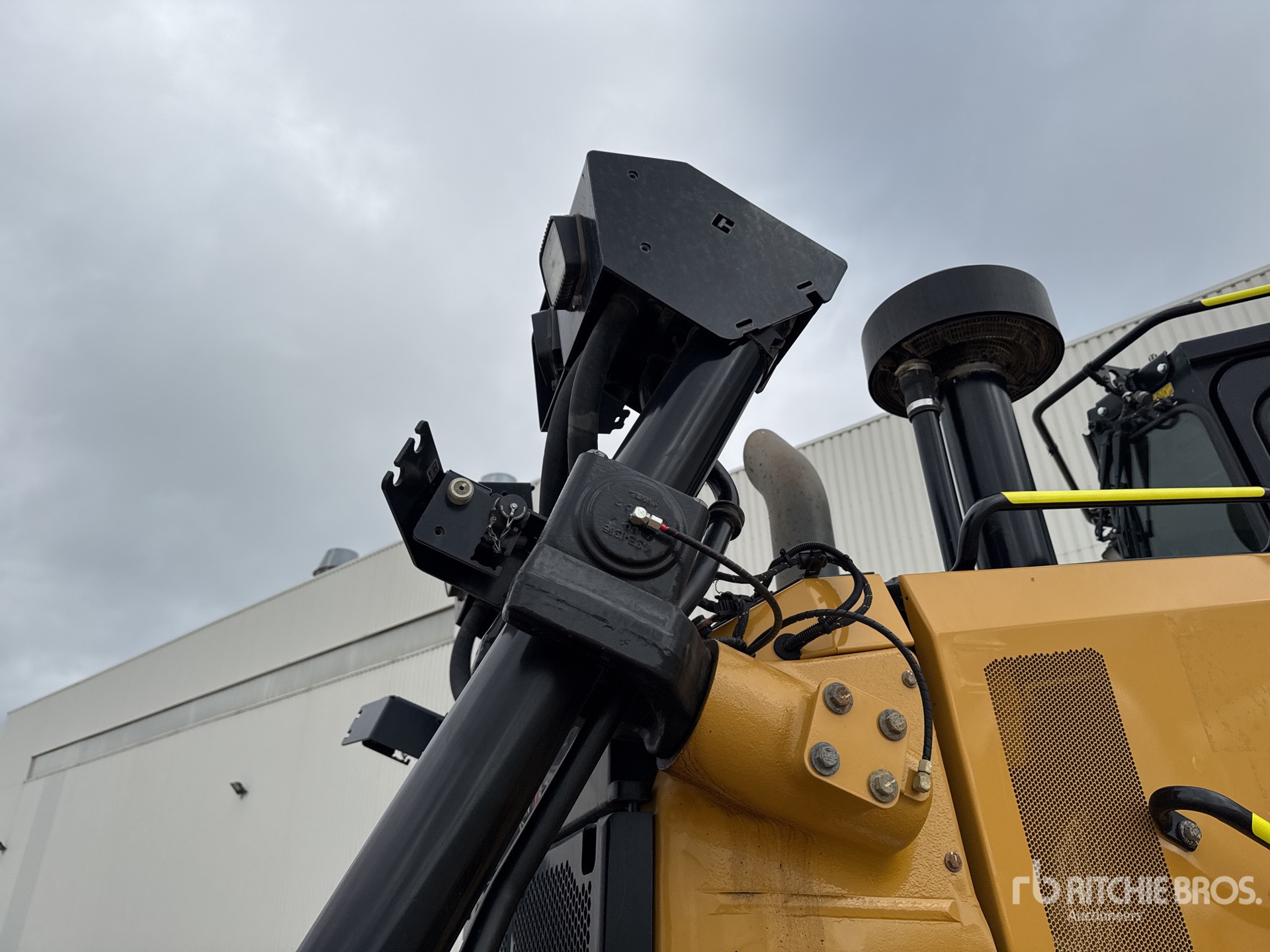2021 Caterpillar D6 LGP