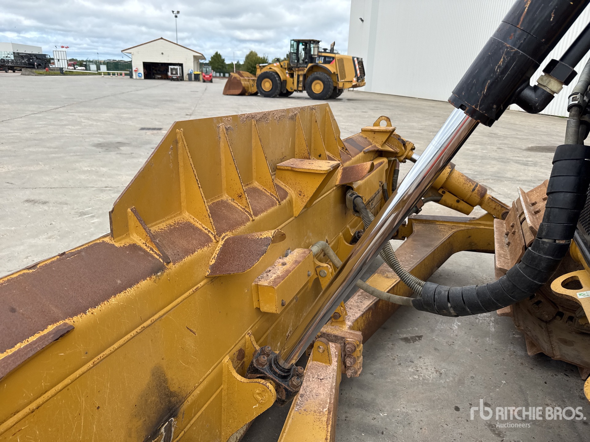 2021 Caterpillar D6 LGP