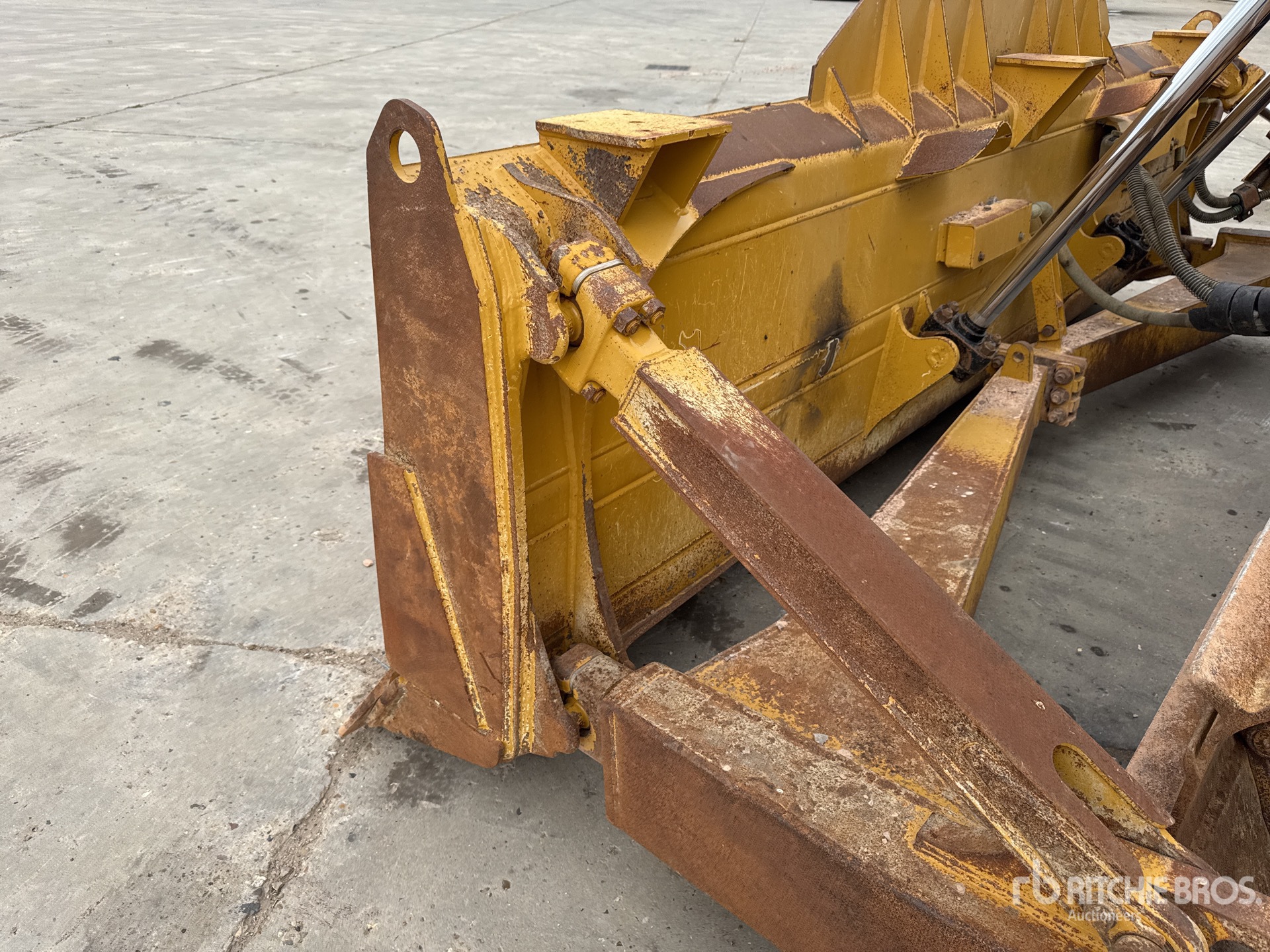 2021 Caterpillar D6 LGP