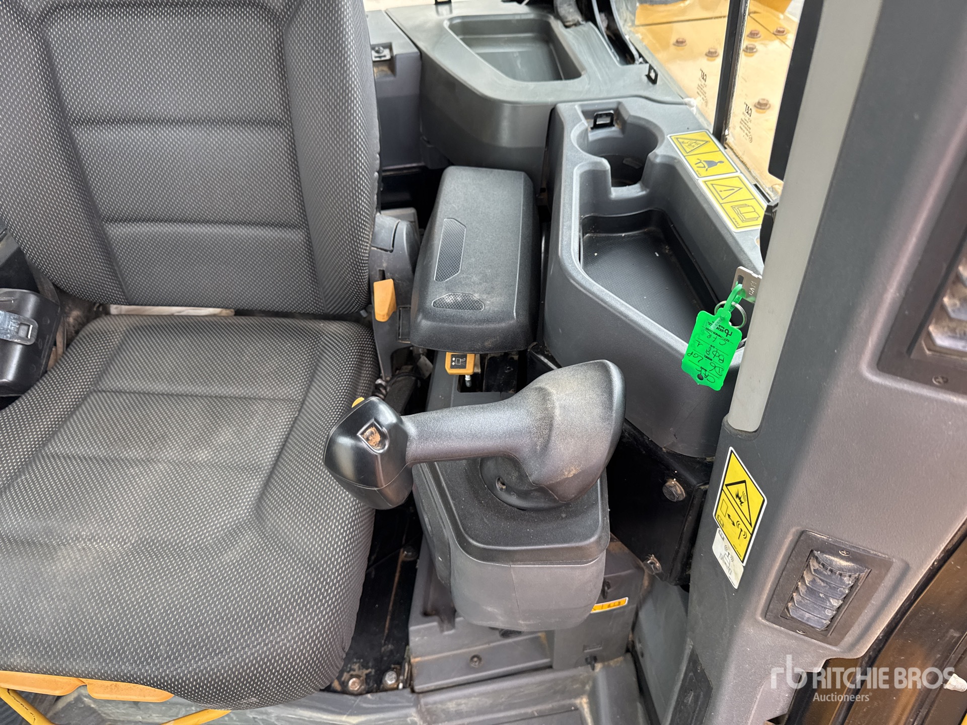 2021 Caterpillar D6 LGP
