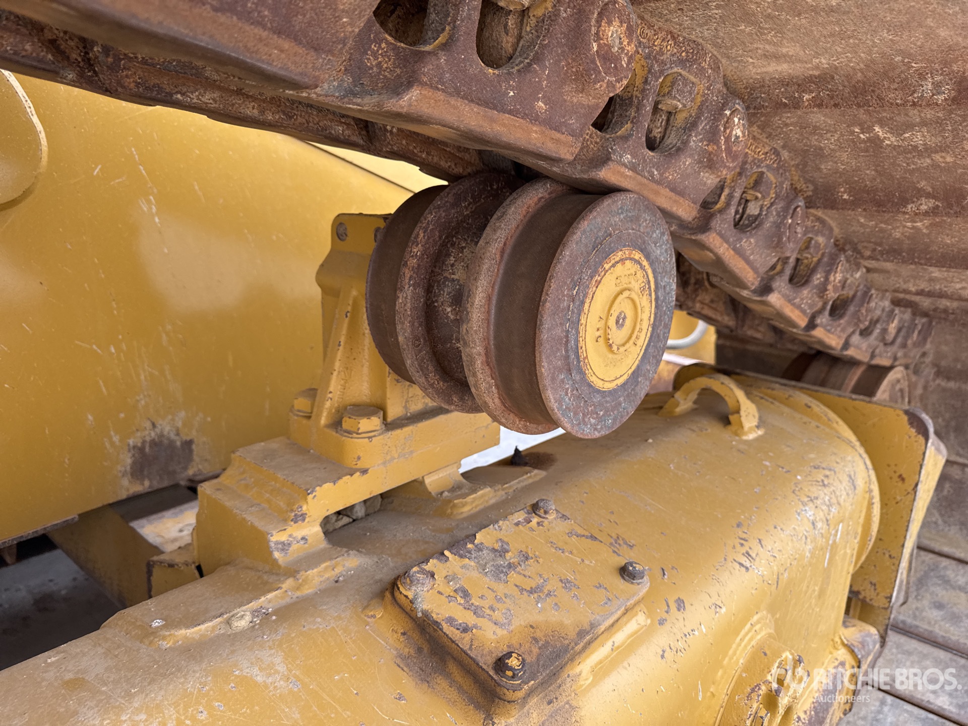 2021 Caterpillar D6 LGP