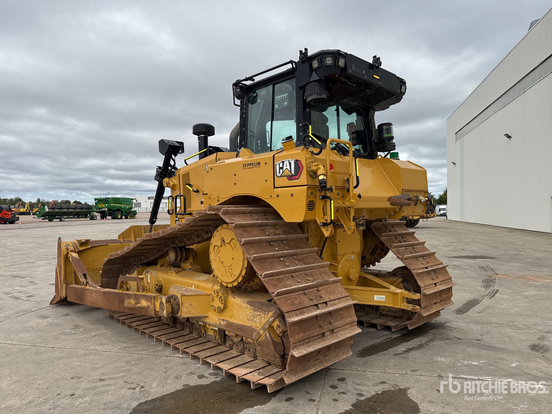 2021 Caterpillar D6 LGP