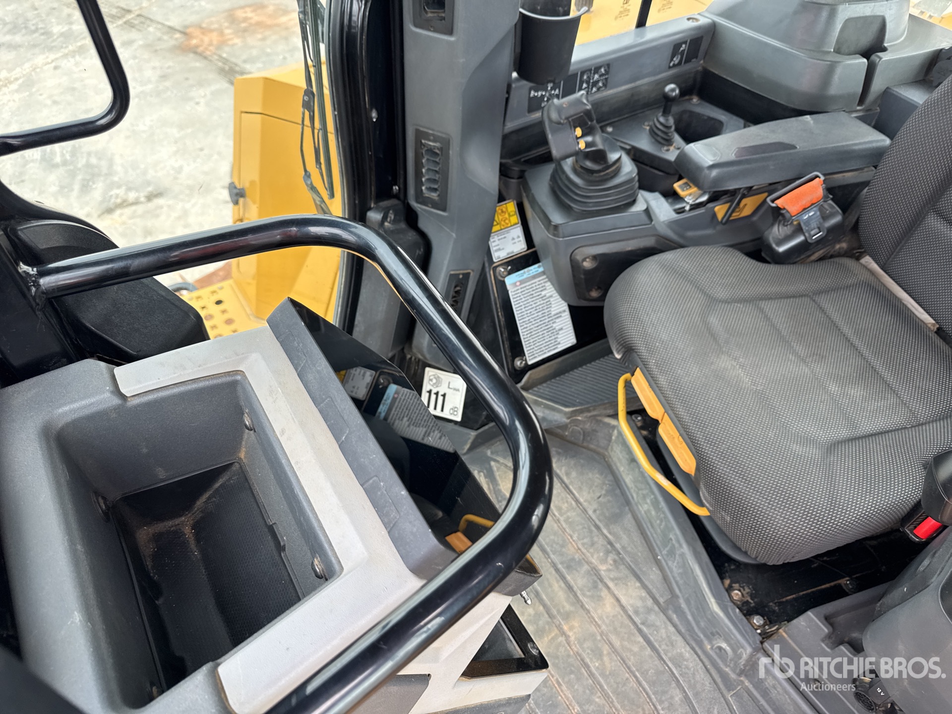 2021 Caterpillar D6 LGP