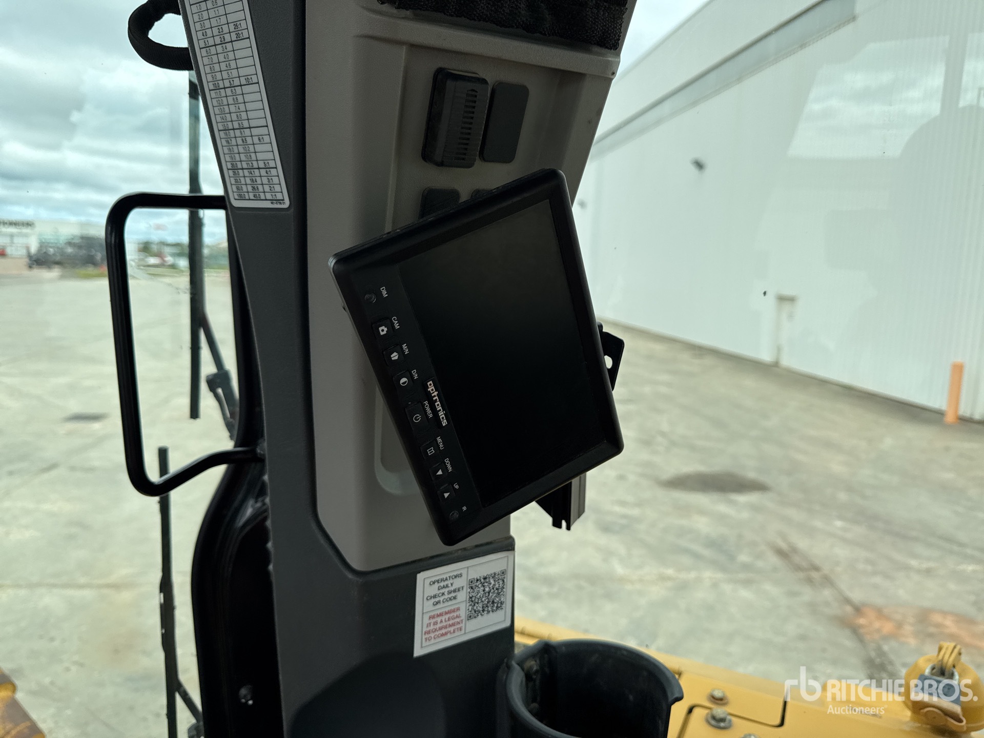 2021 Caterpillar D6 LGP