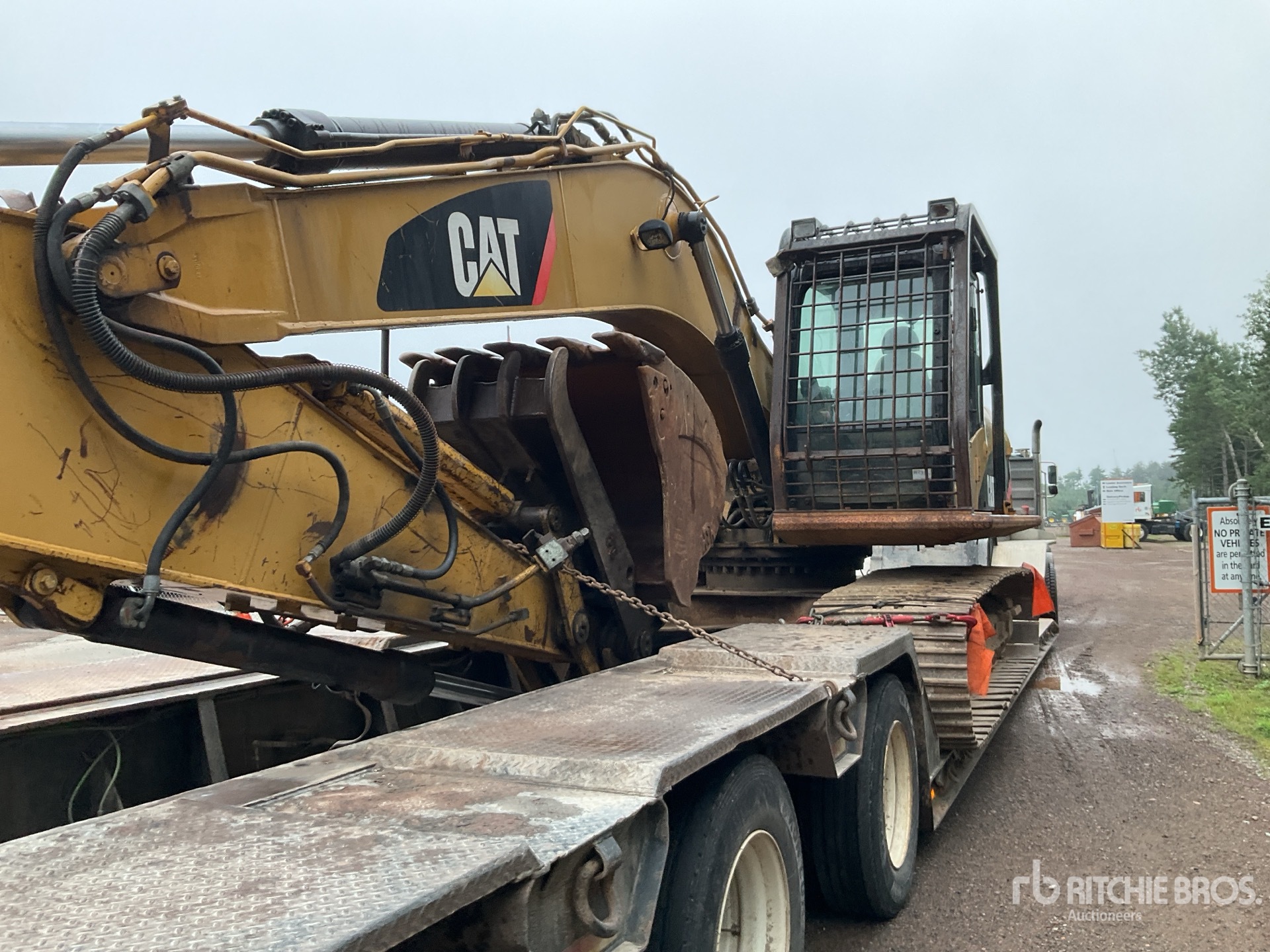 2008 Caterpillar 320 DL