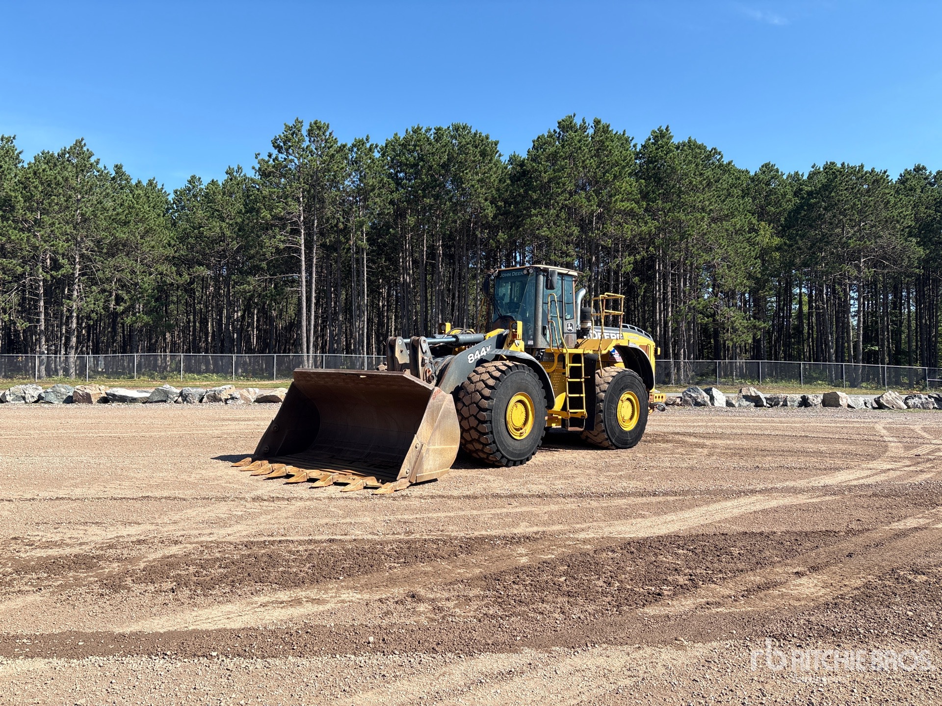 2010 John Deere 844K