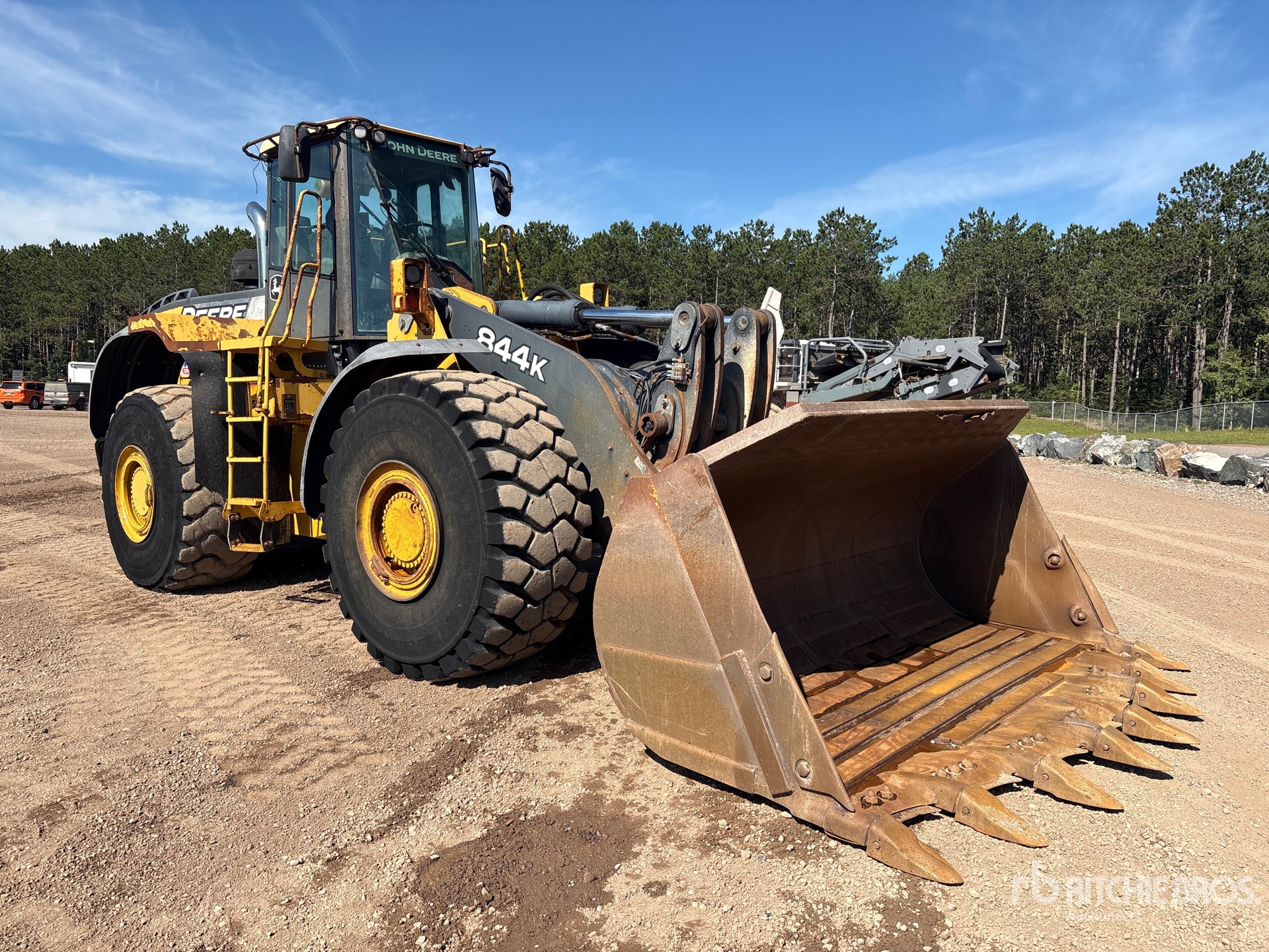 2010 John Deere 844K