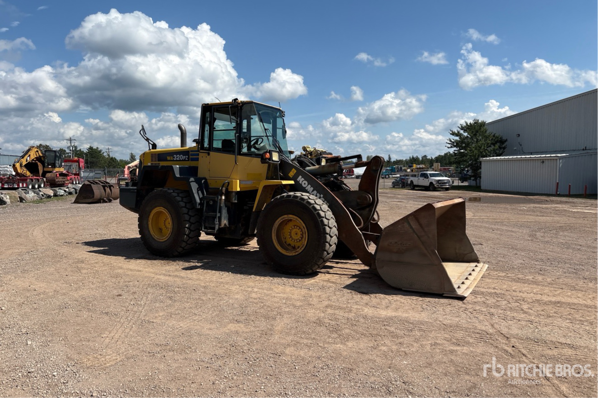 2016 Komatsu WA320PZ-6
