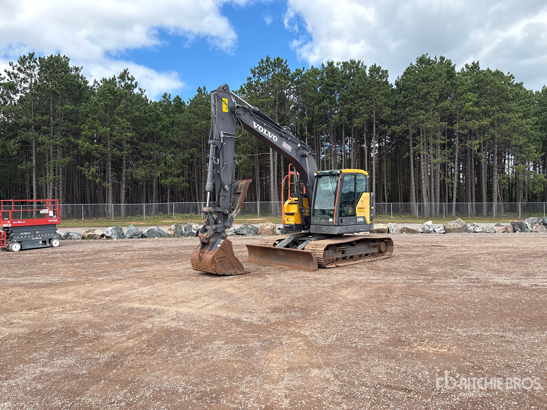2020 Volvo ECR145EL