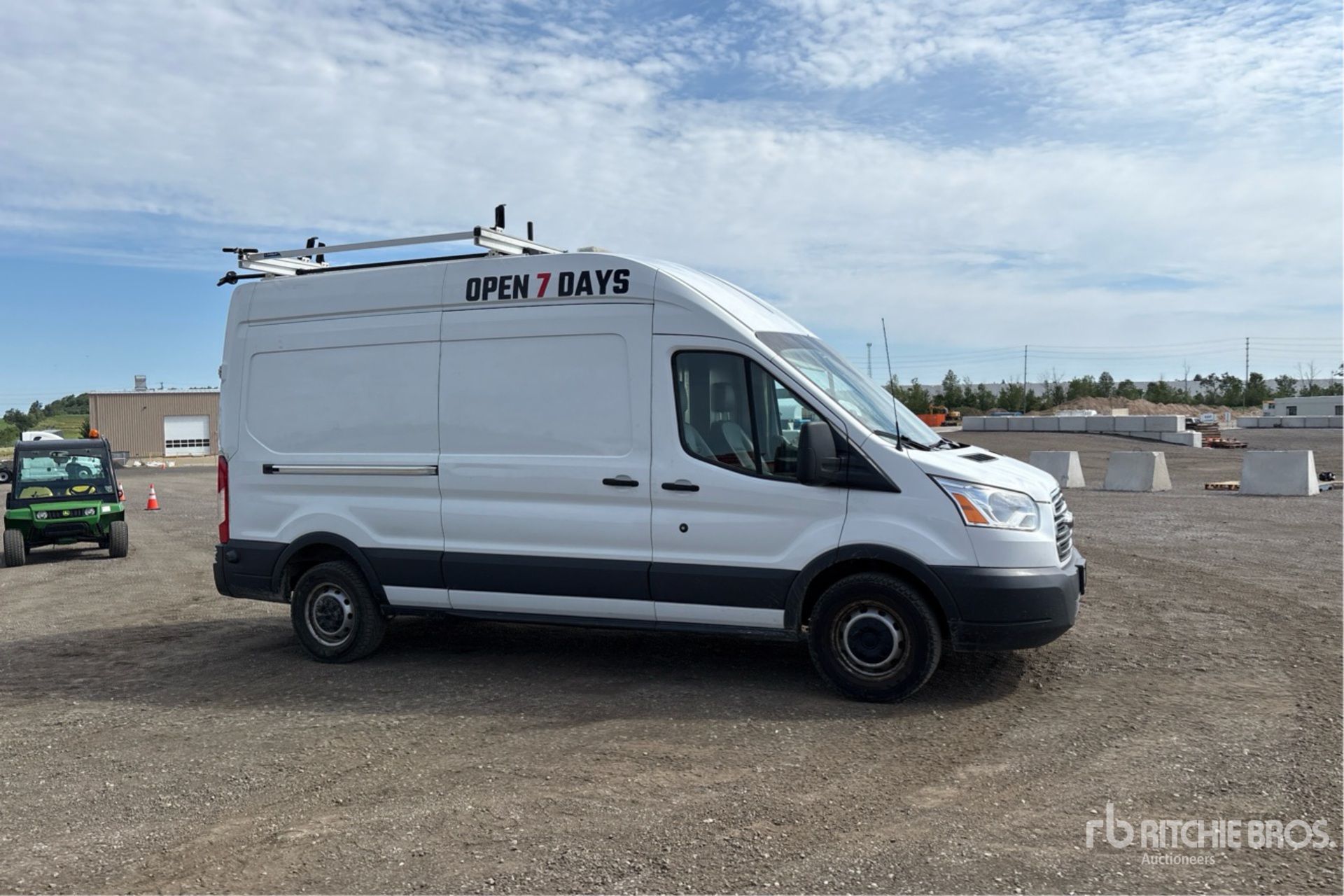 2018 Ford TRANSIT 250