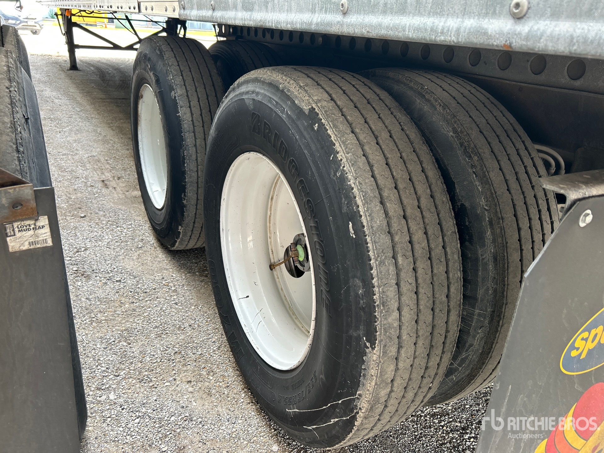 2020 Hyundai 53 FT X 102 IN T/A