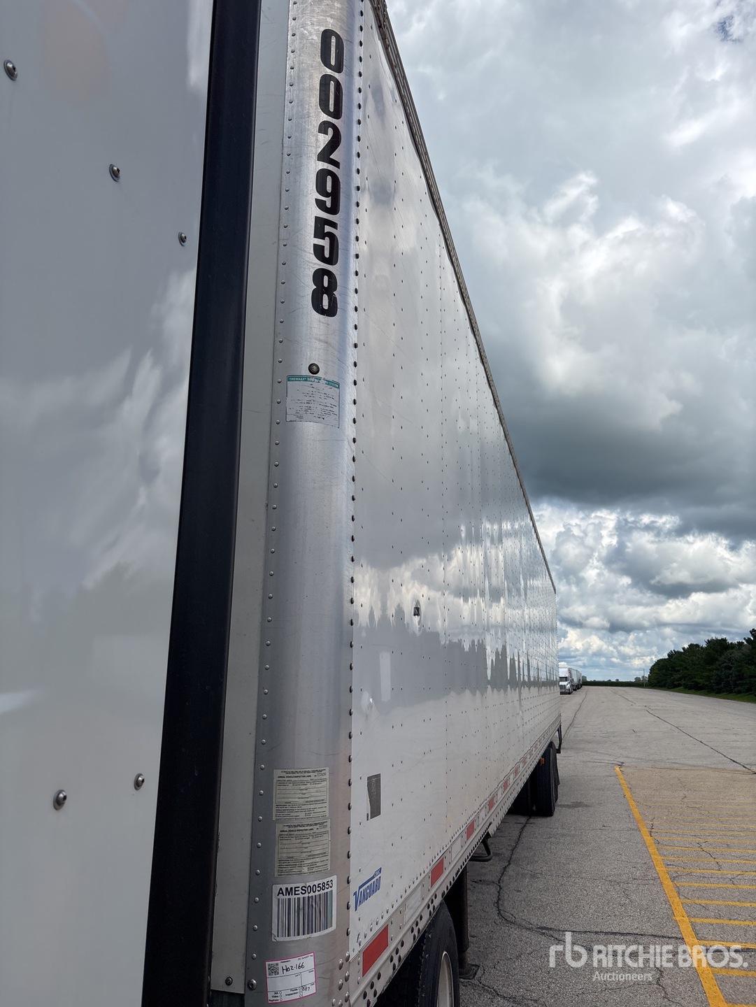2020 Vanguard 53 FT T/A