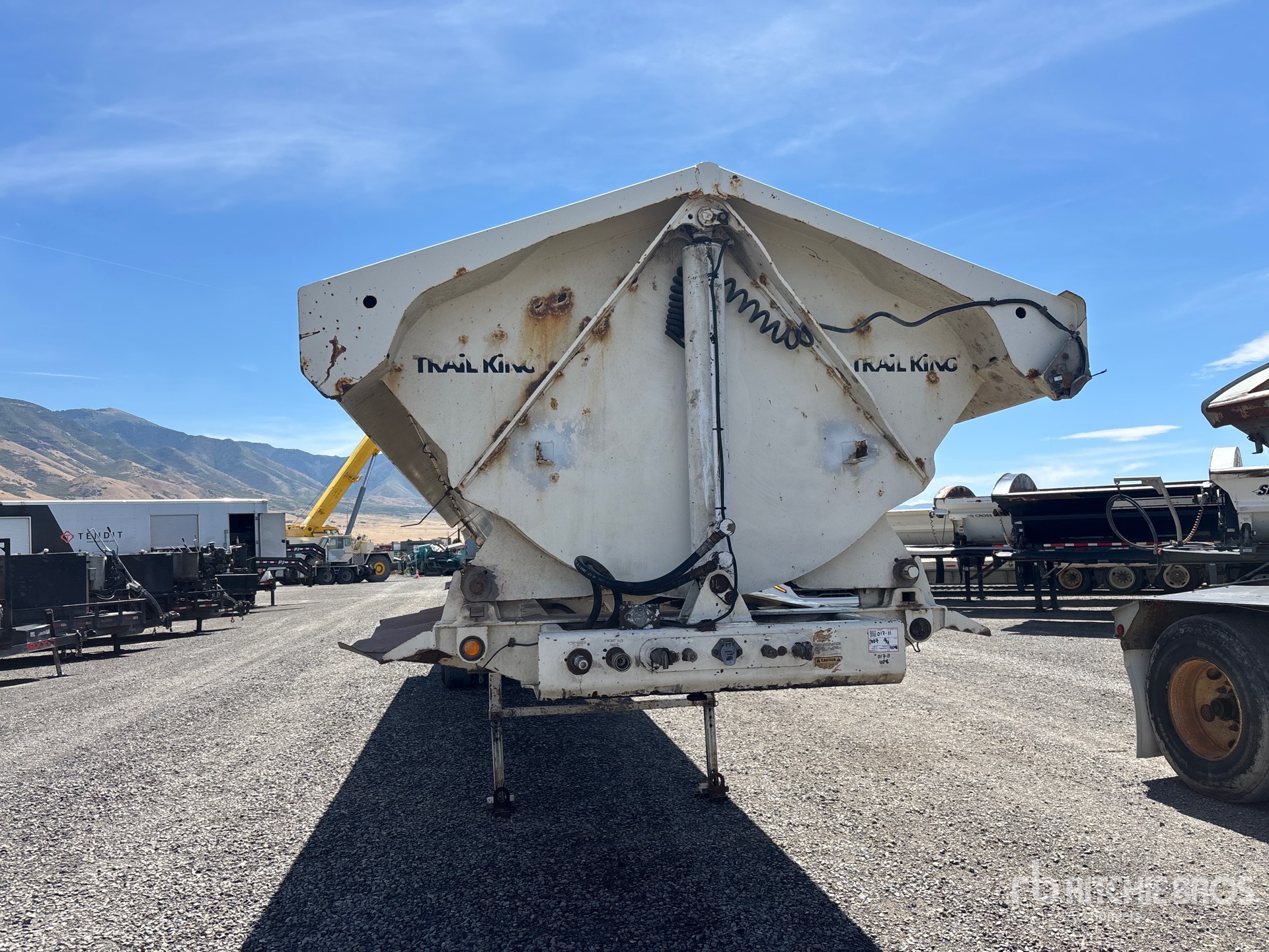 2011 Trail King 35 FT TRI/A