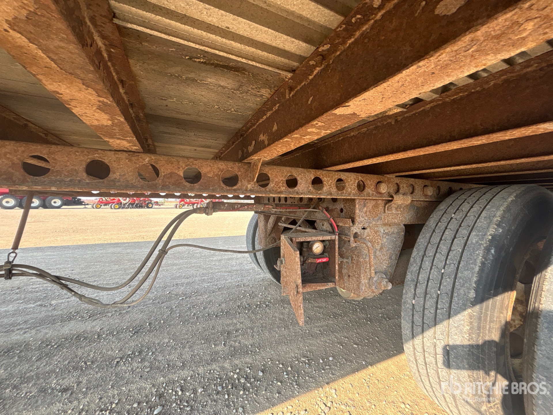 2001 Wabash 53 FT X 102 IN T/A HEATED