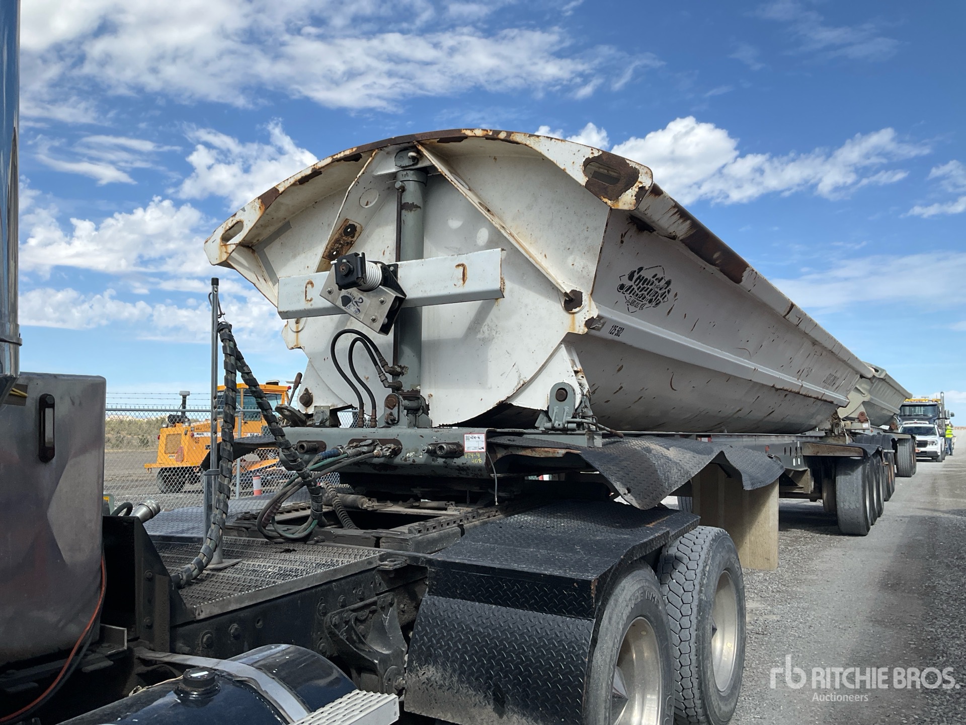 Photo of 2008 Smithco 42 ft Tri/A