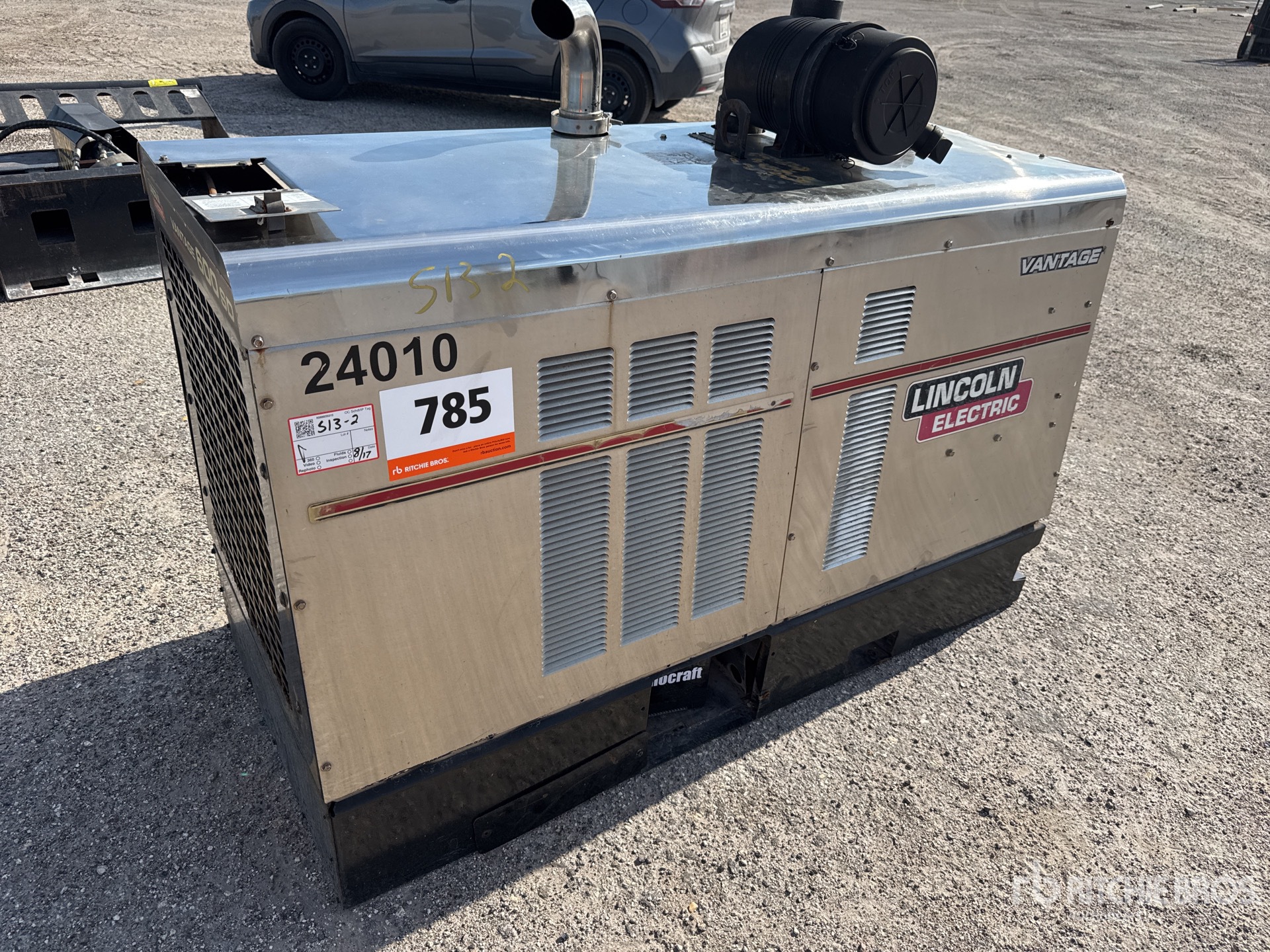 General Appearance with Picture, Right Rear Corner