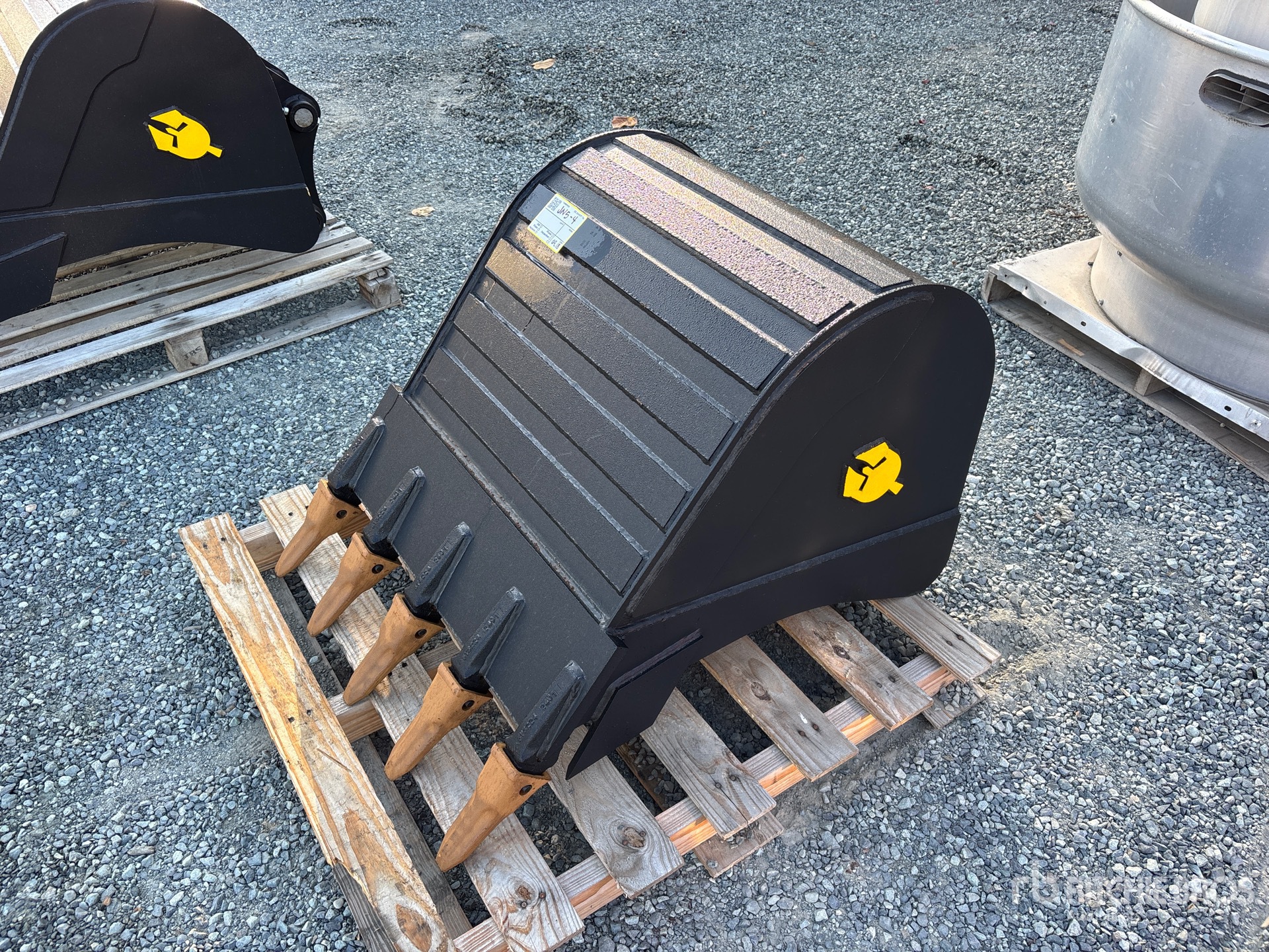 Dynamic Industries 36 in Digging (Unused)