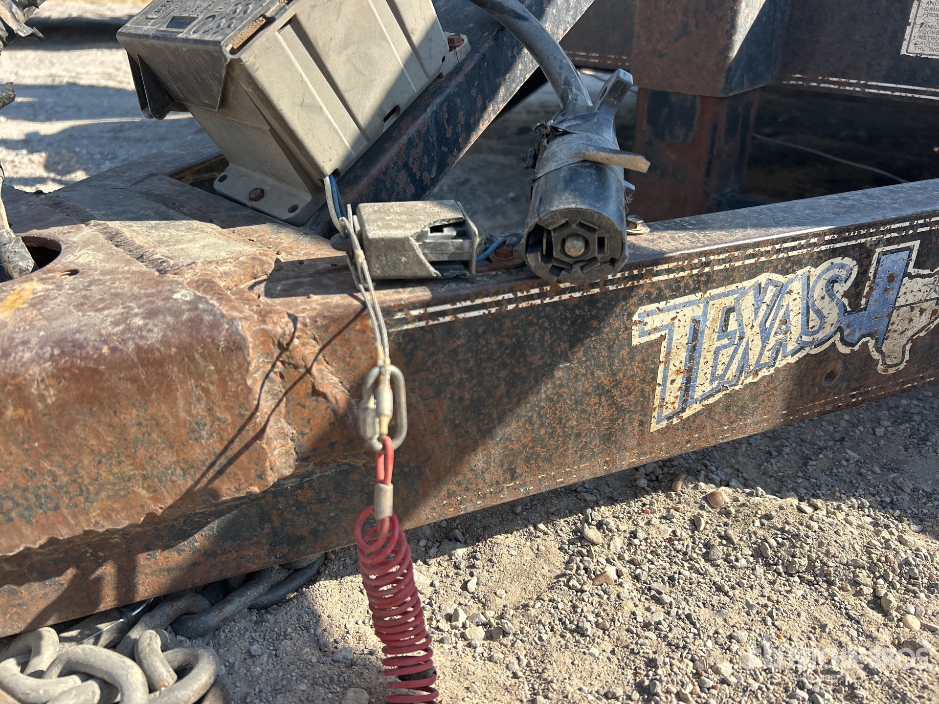 2010 Texas Bragg 20 ft T/A