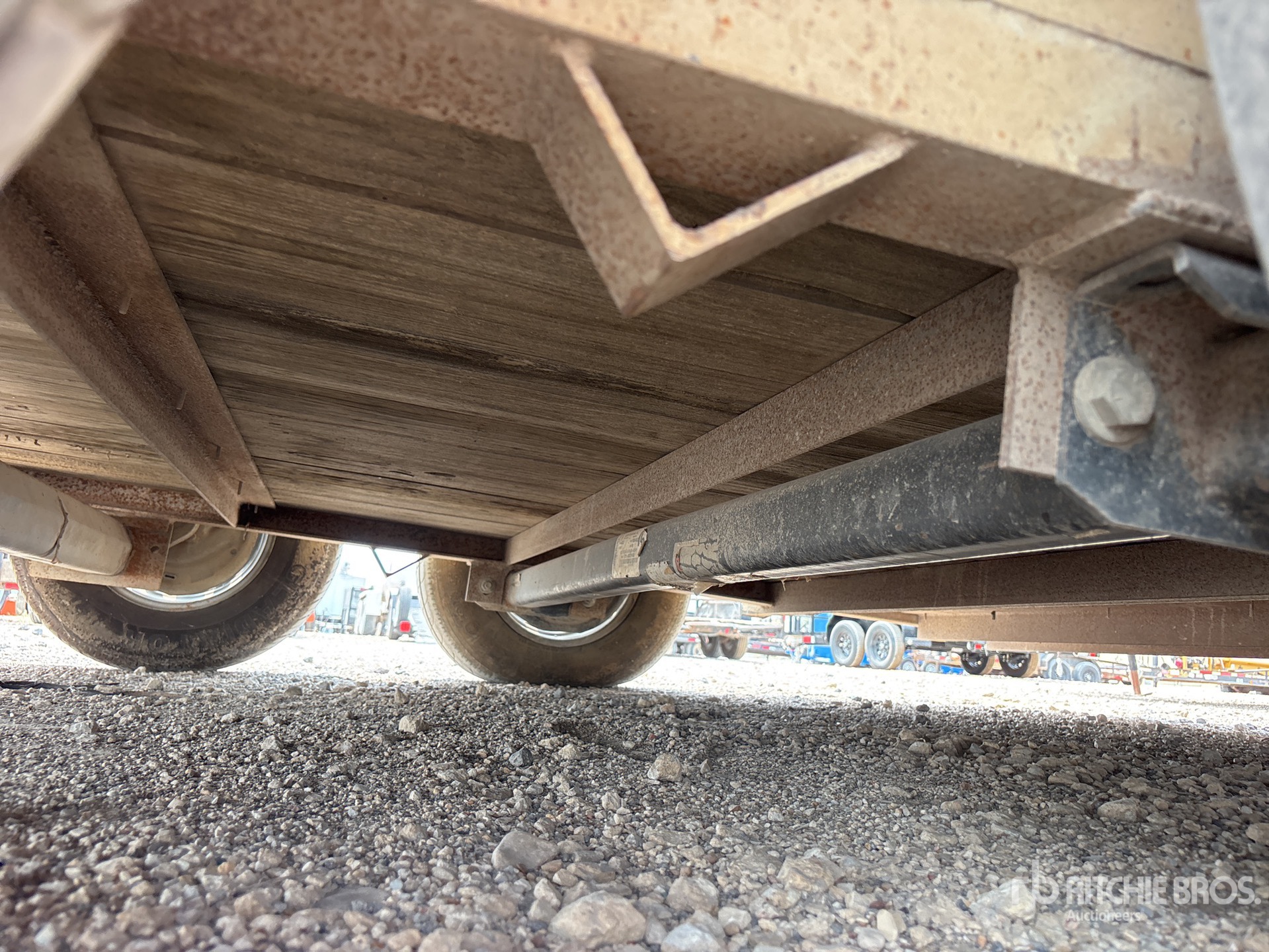 2009 W-W Trailer 16 FT T/A